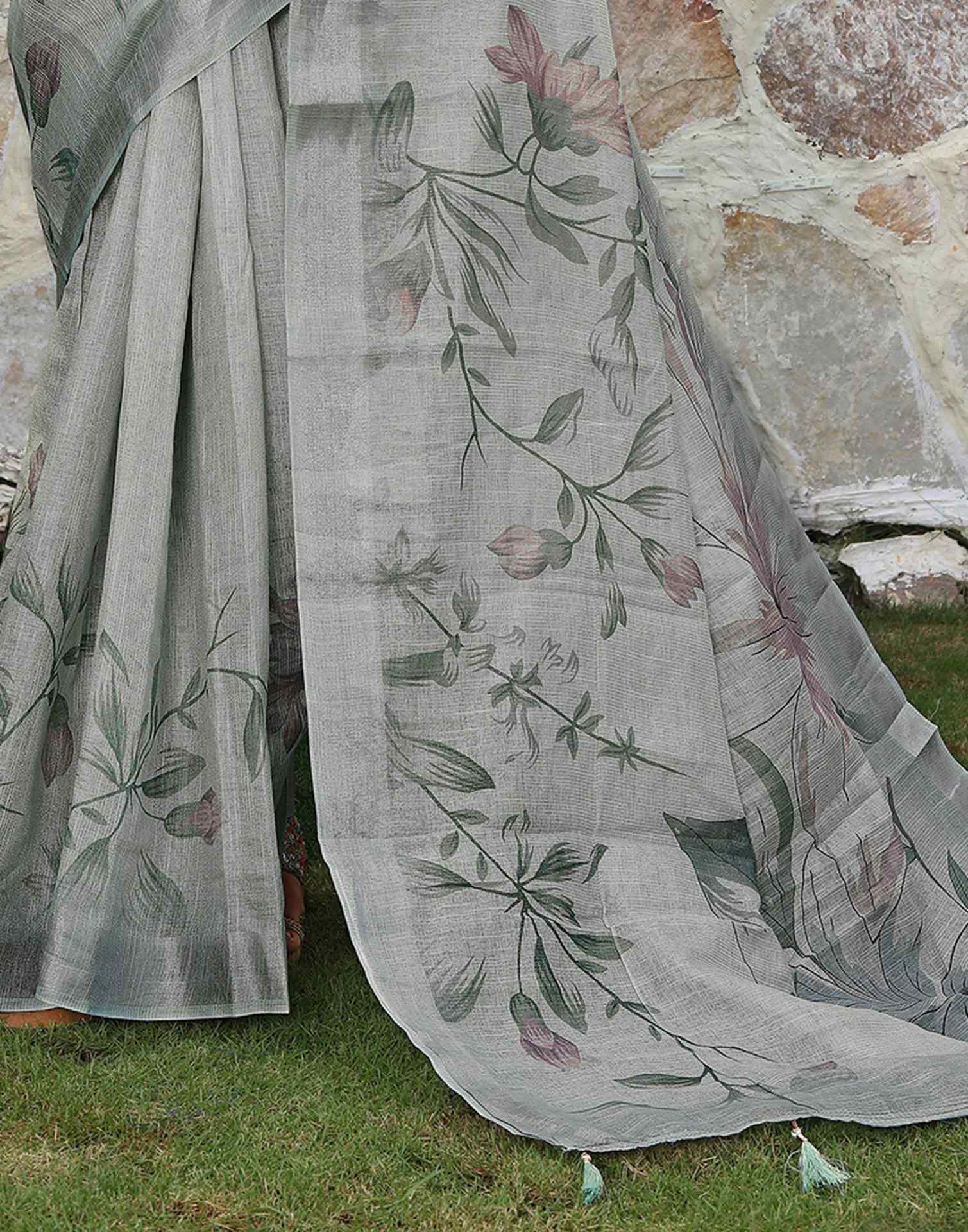 Grey Cotton Floral Printed Saree