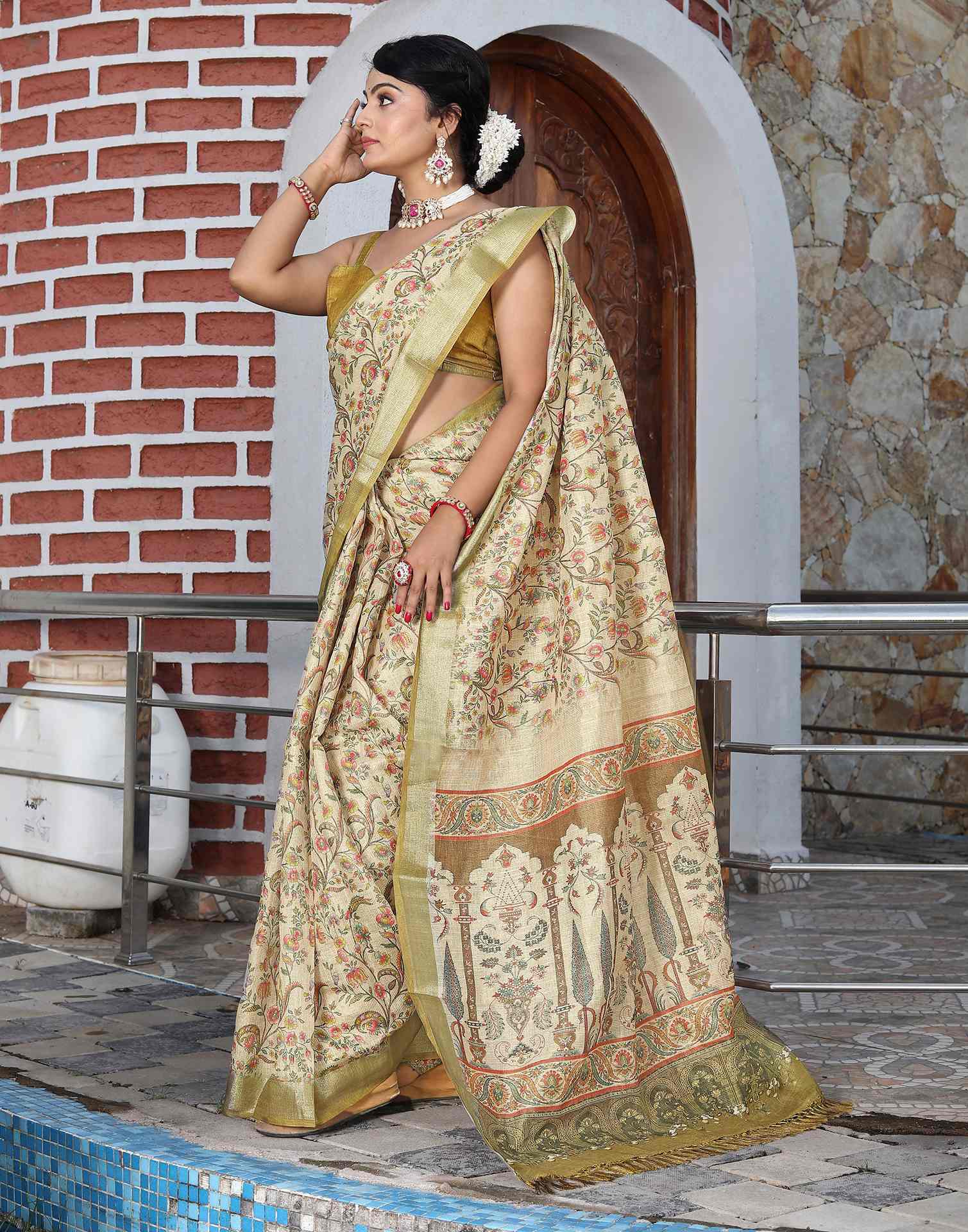 Beige Cotton Floral Printed Saree