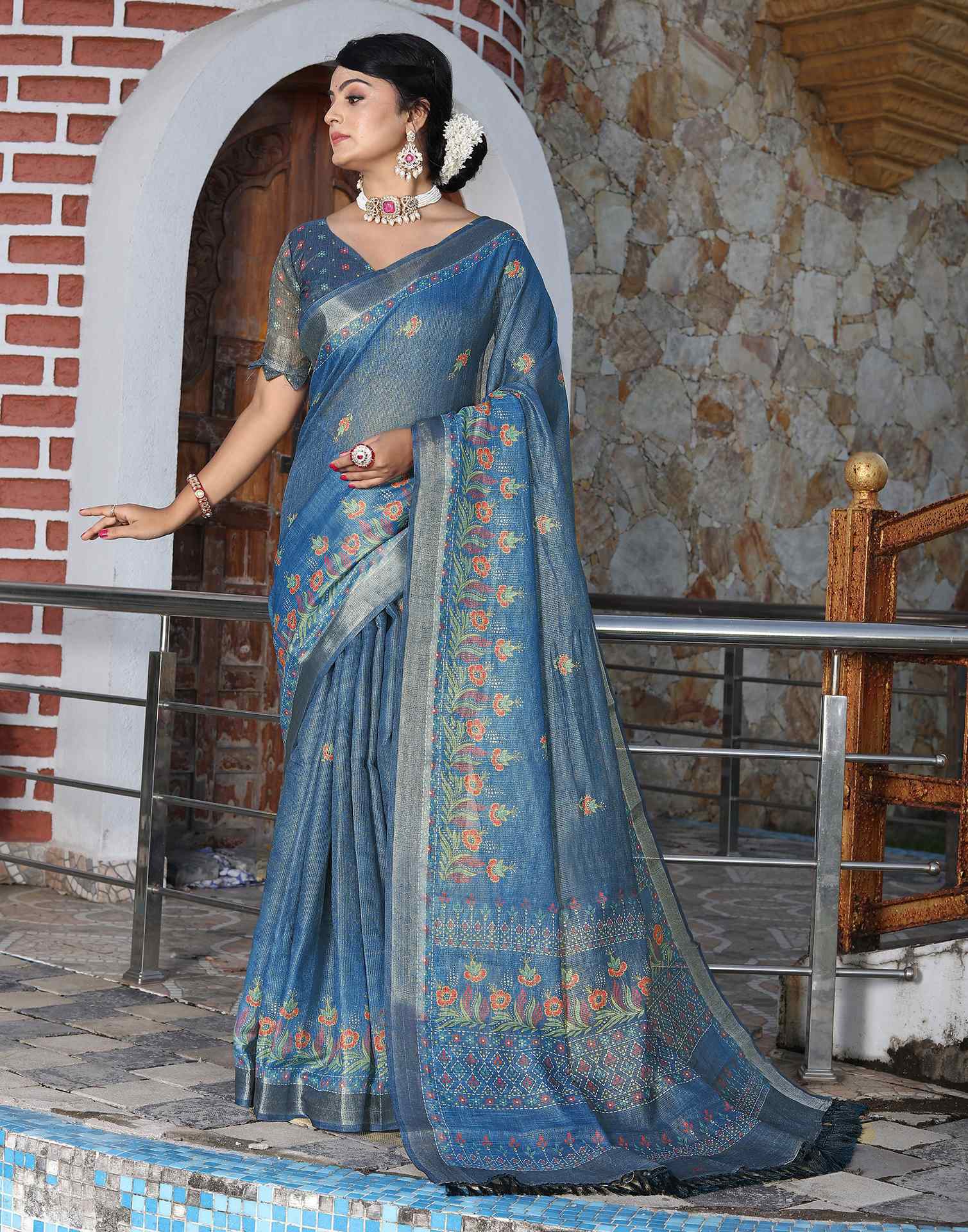 Blue Cotton Floral Printed Saree