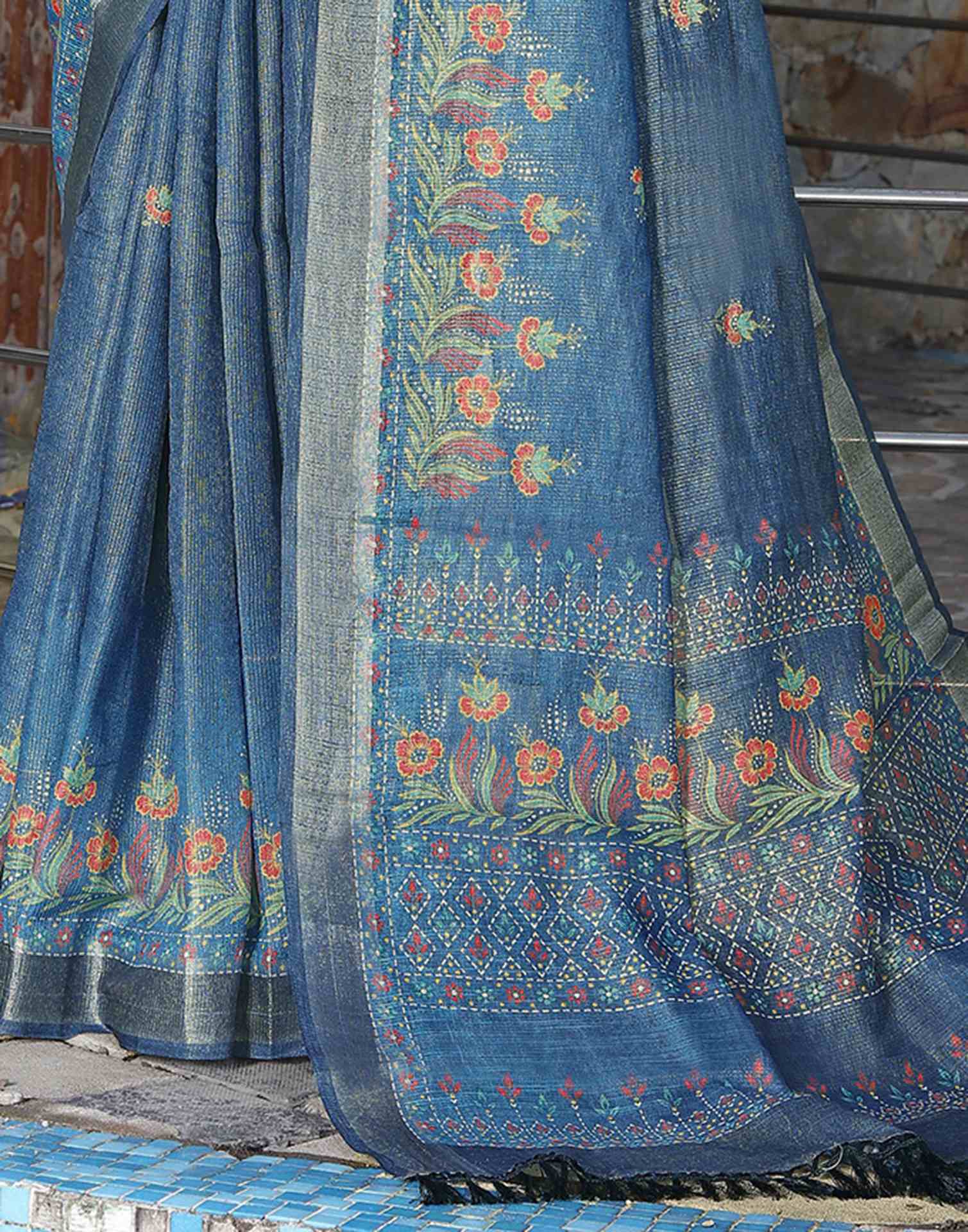Blue Cotton Floral Printed Saree