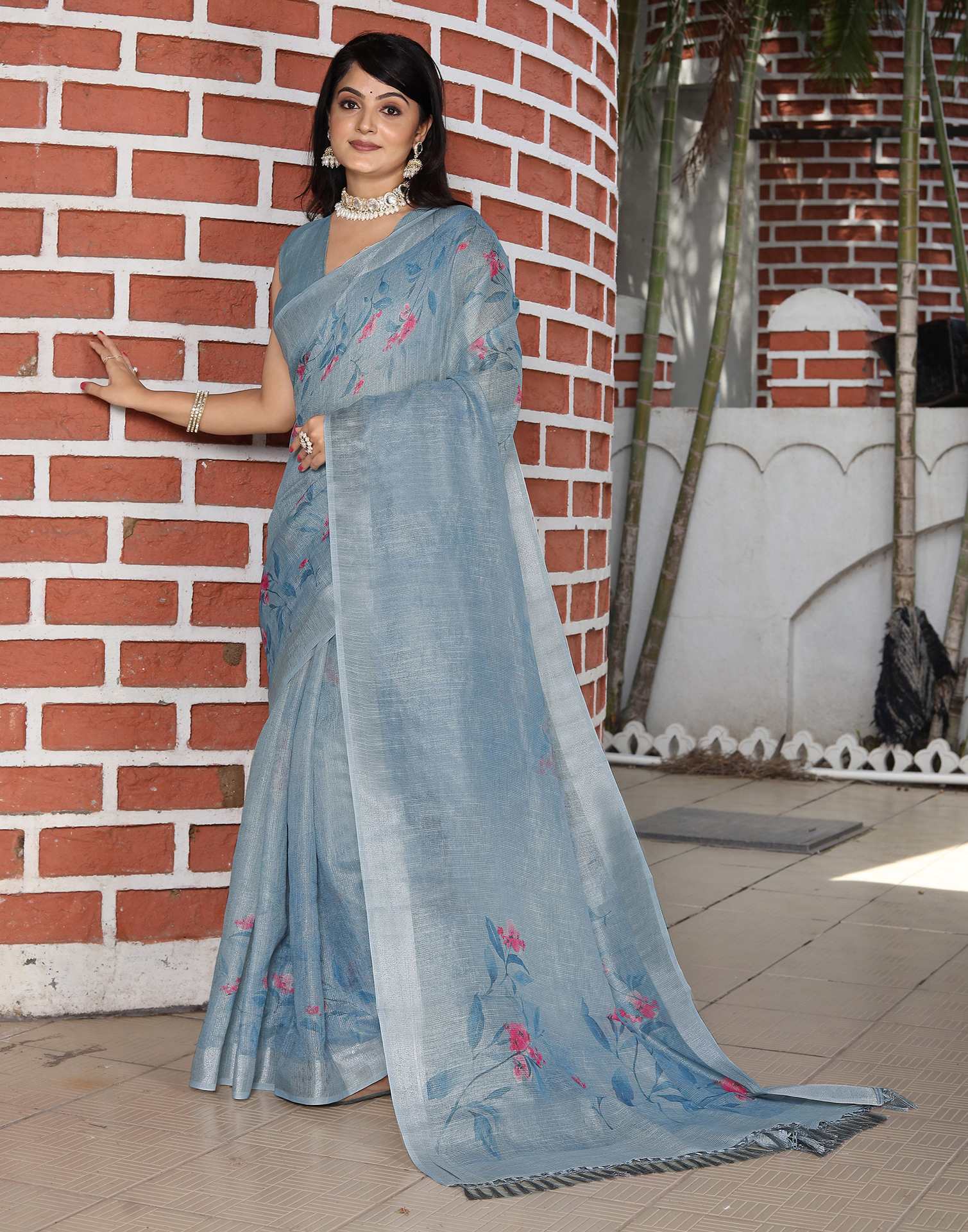 Grey Cotton Floral Printed Saree