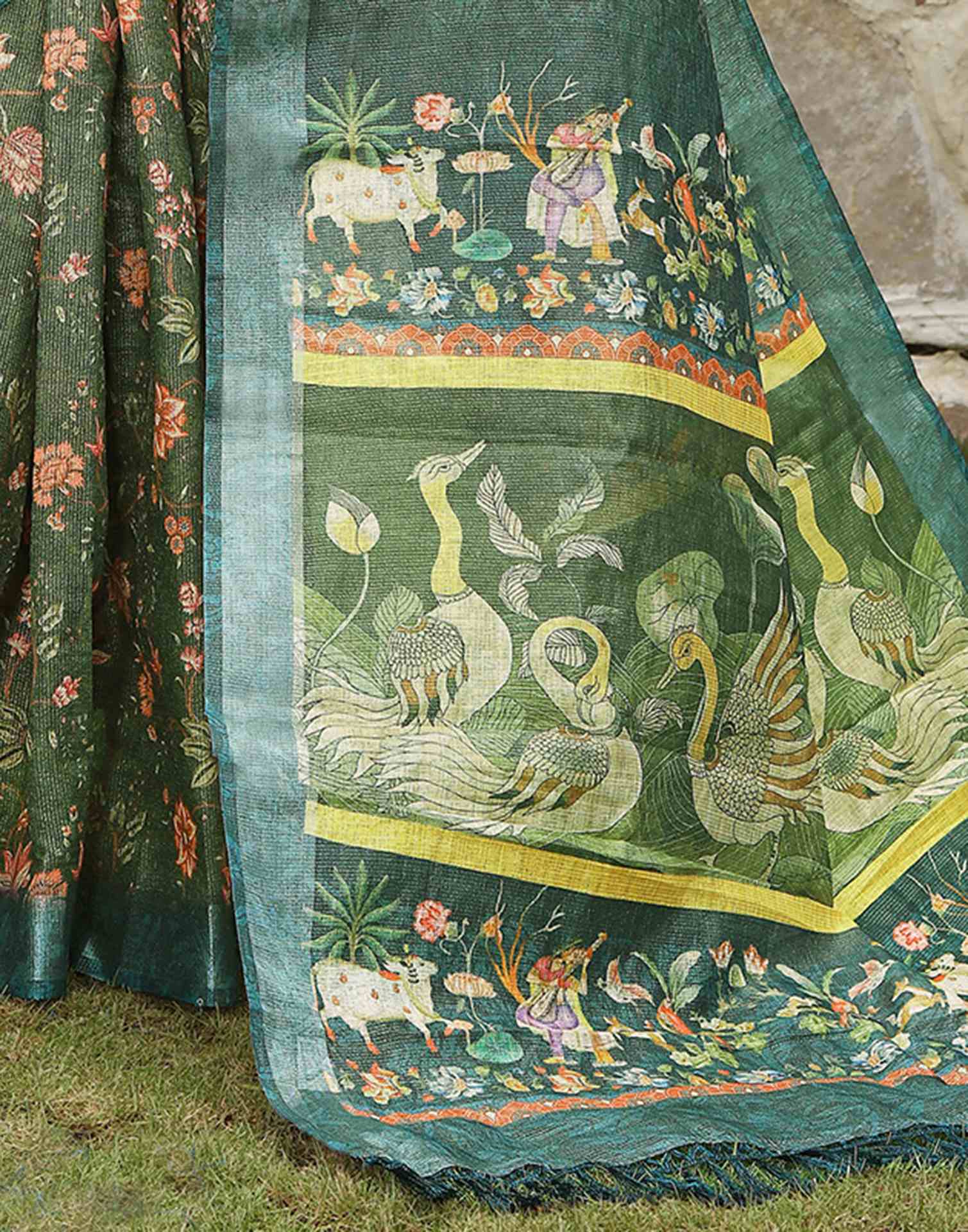 Green Cotton Floral Printed Saree