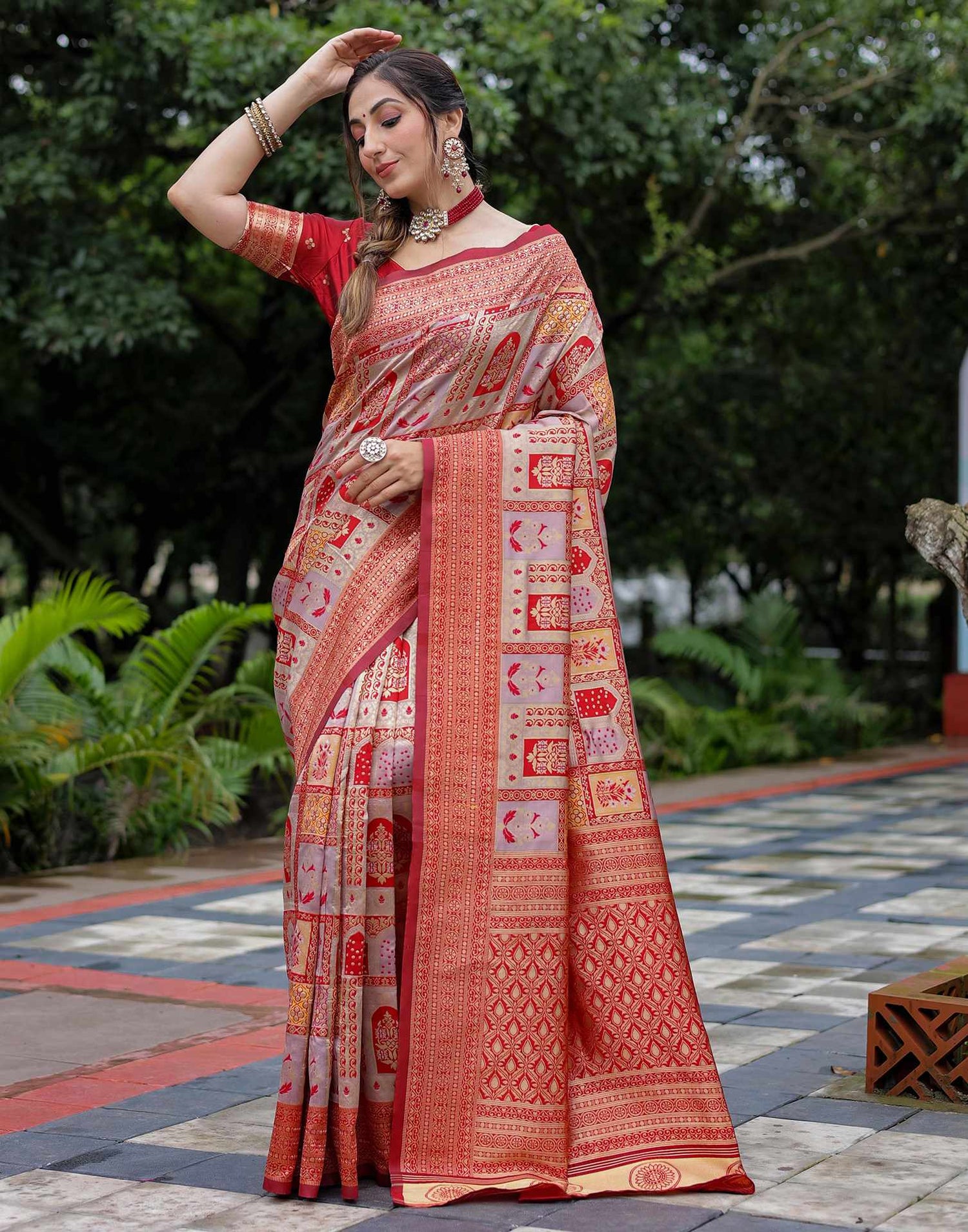 Light Mauve Silk Woven Saree