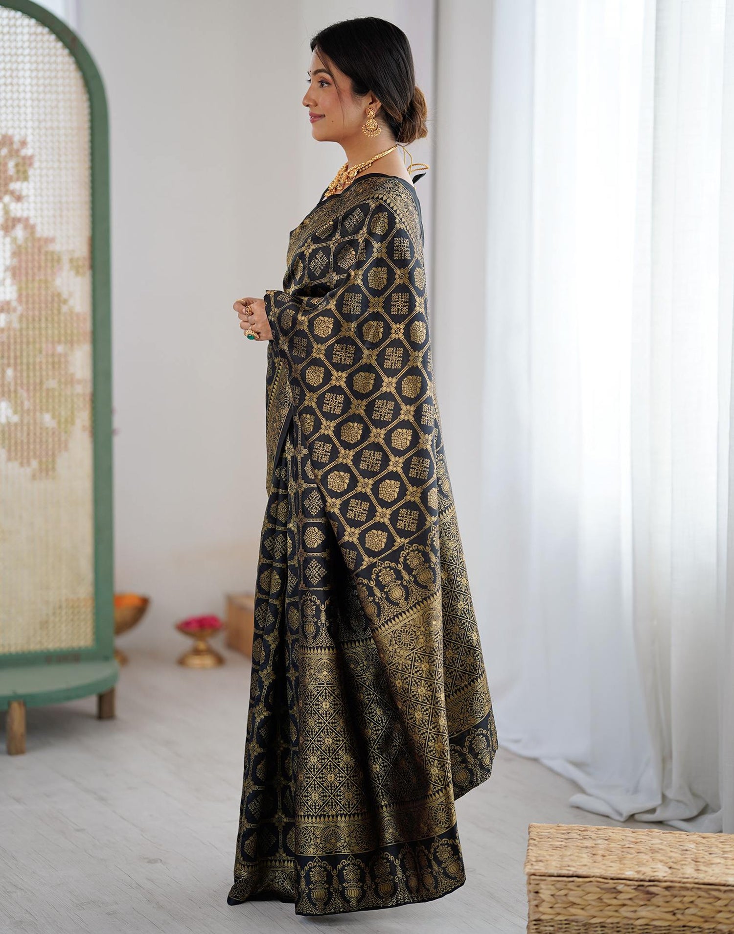 Black Silk Woven Saree