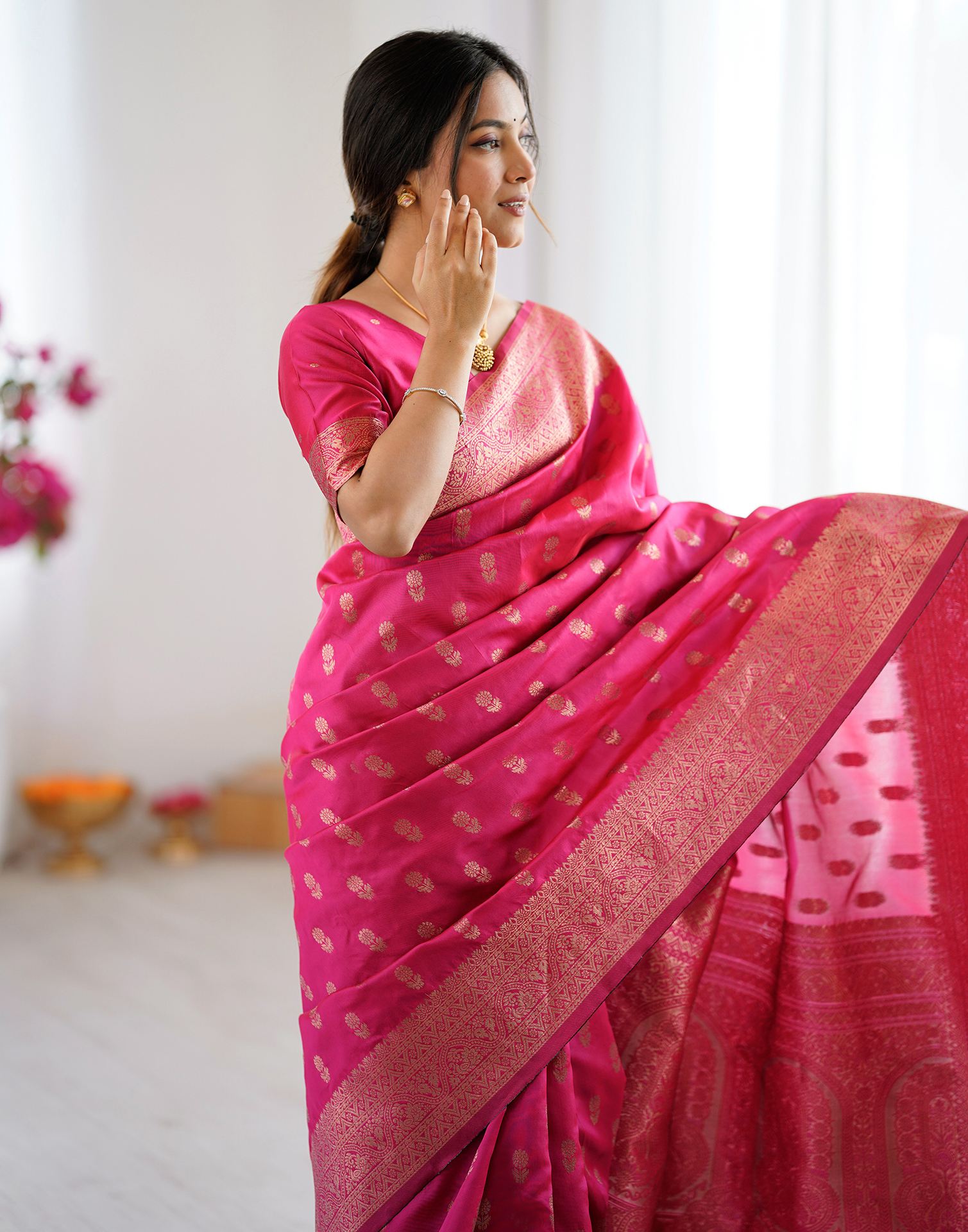 Coral Pink Silk Woven Banarasi Saree