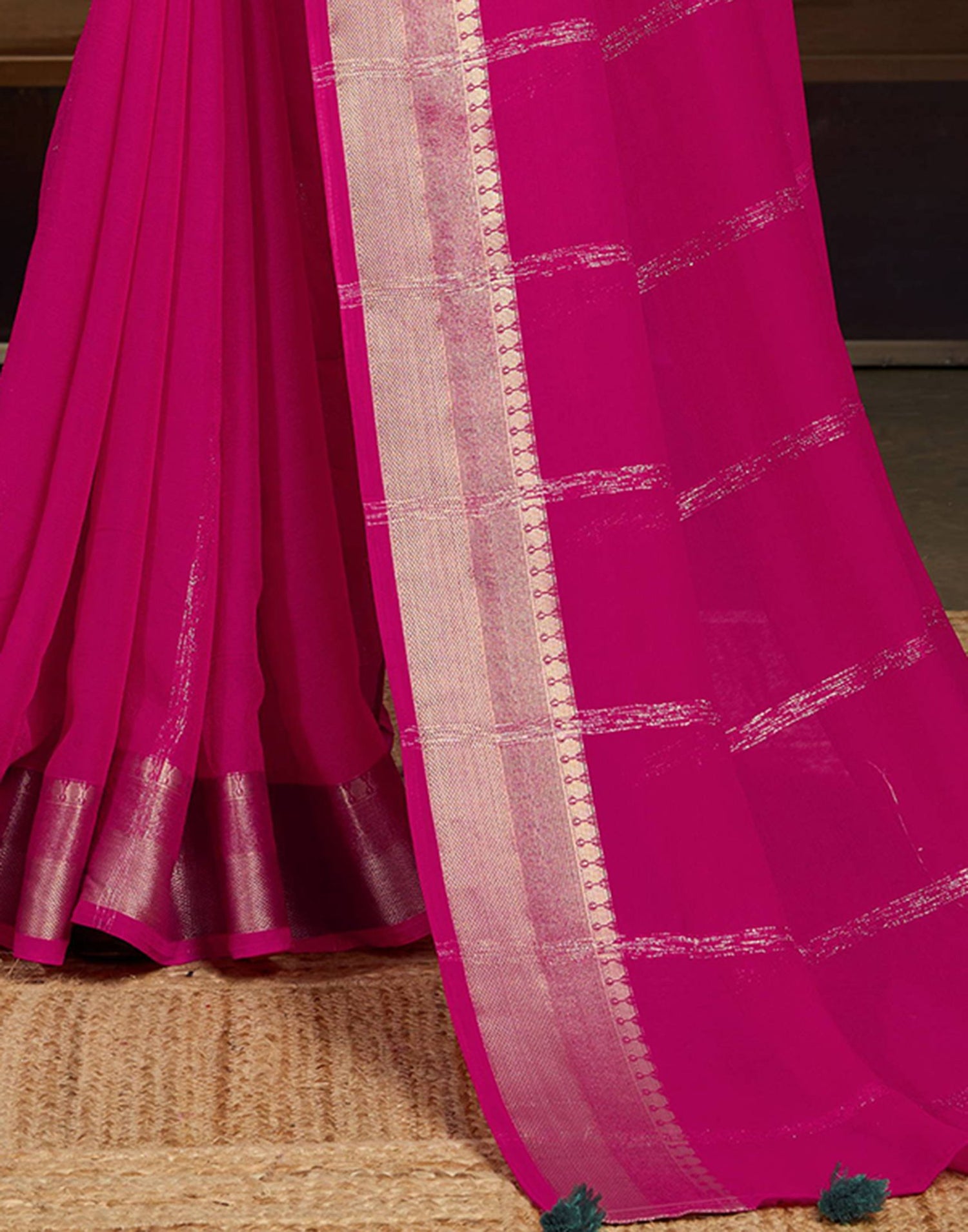 Pink Chiffon Woven Saree