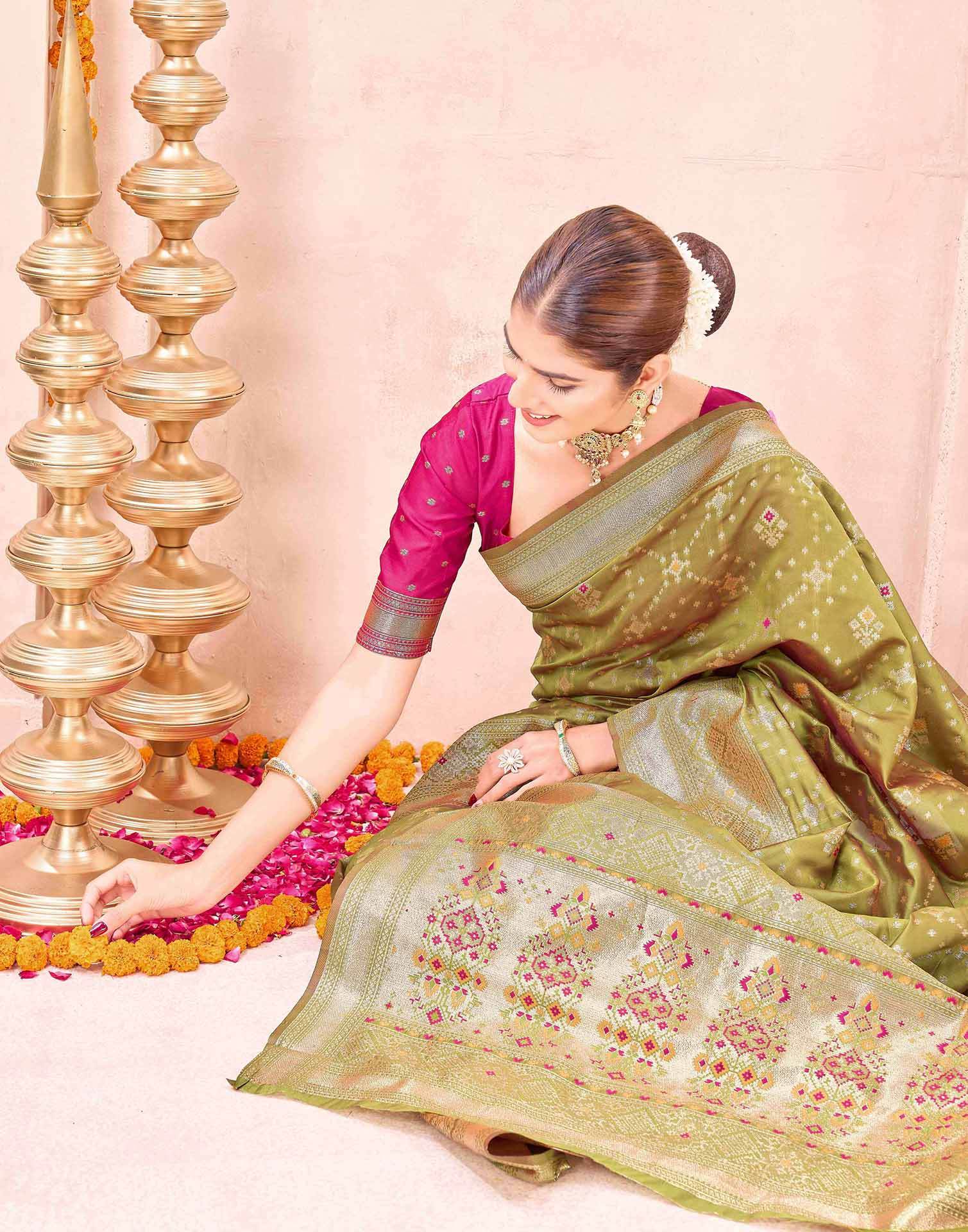 Mehndi Green Silk Woven Patola Saree