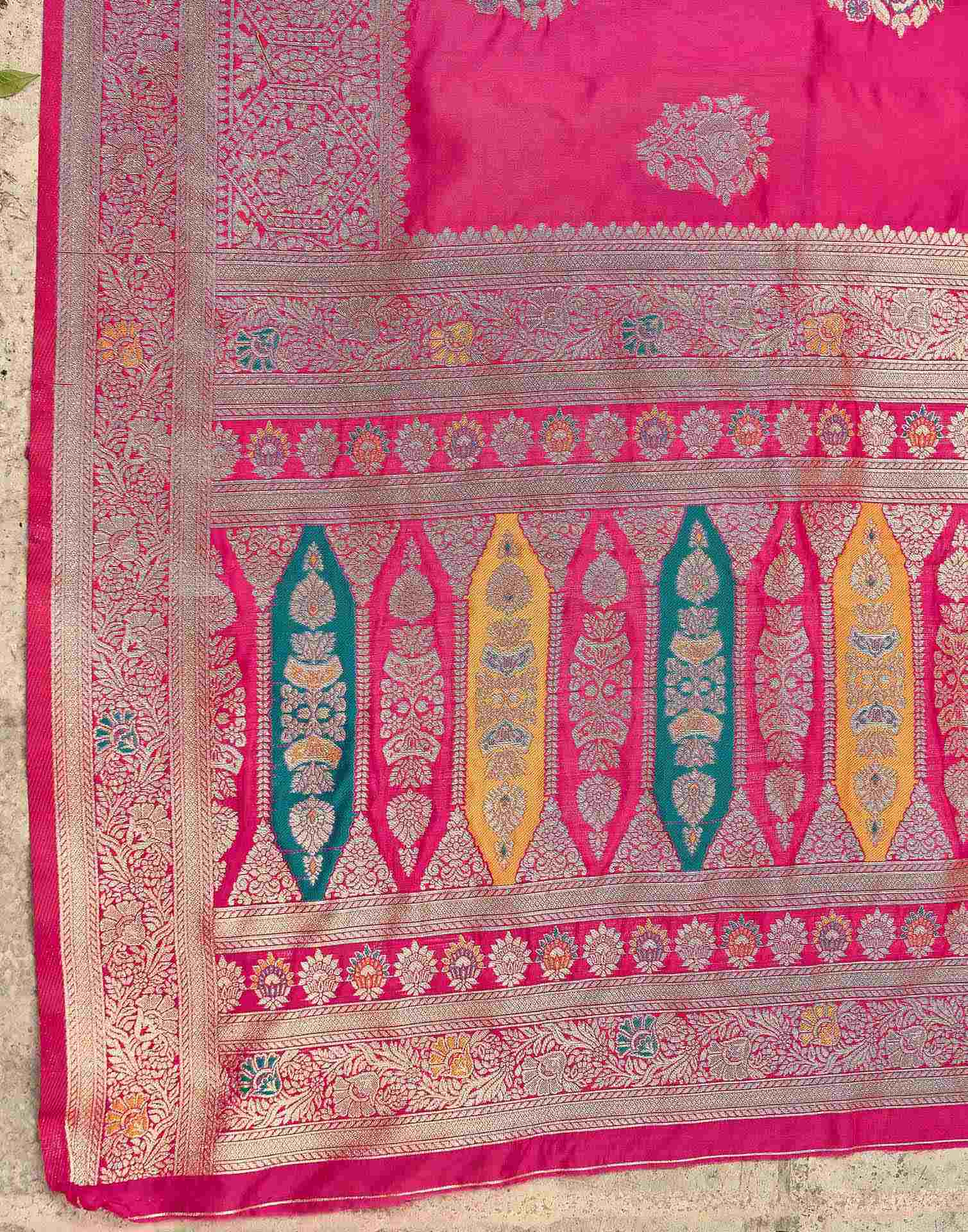 Rani Pink Silk Woven Banarasi Saree