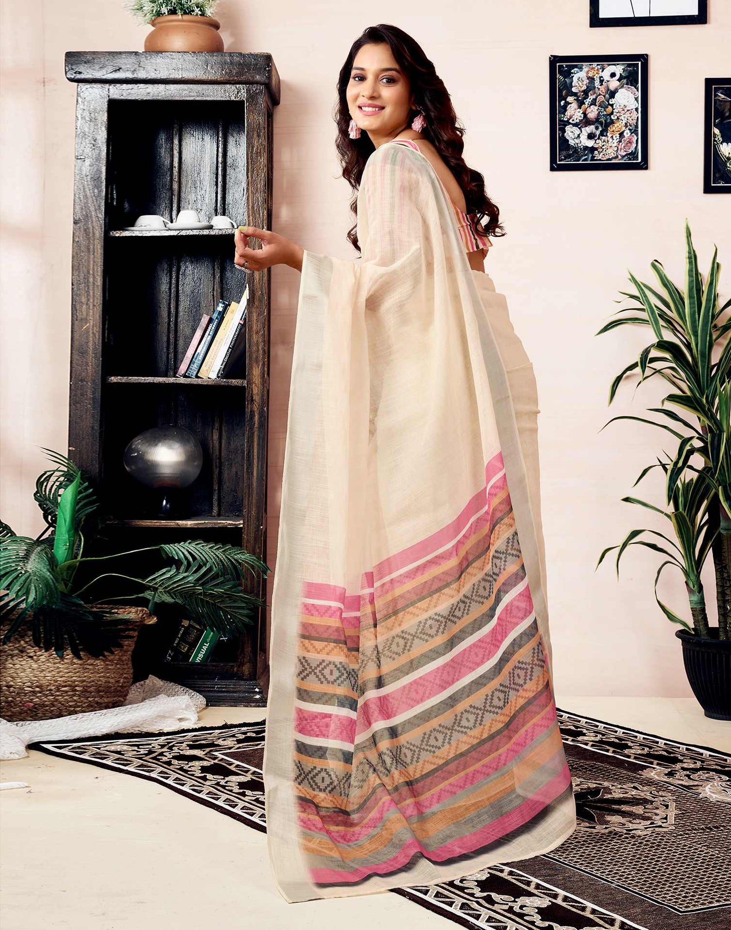 Ready To Wear Cream Linen Printed Saree With Pocket