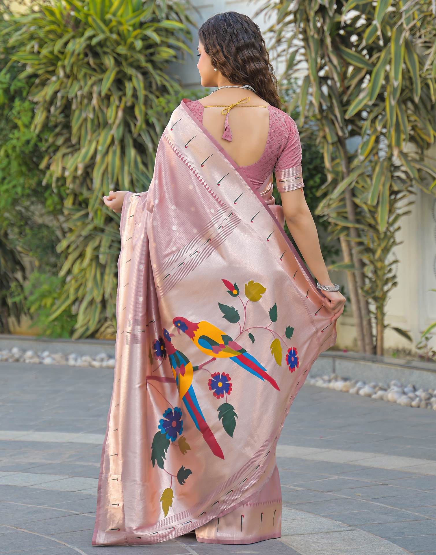 Mauve Silk Woven Paithani Saree