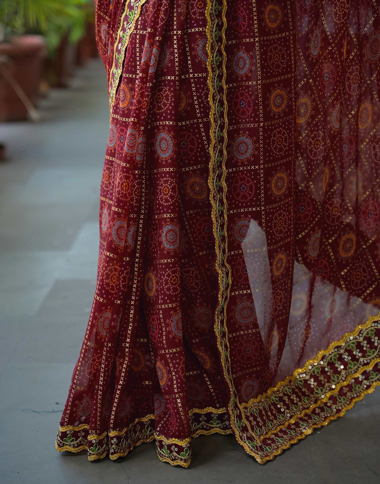 Maroon Georgette Bandhani Printed Lace Saree