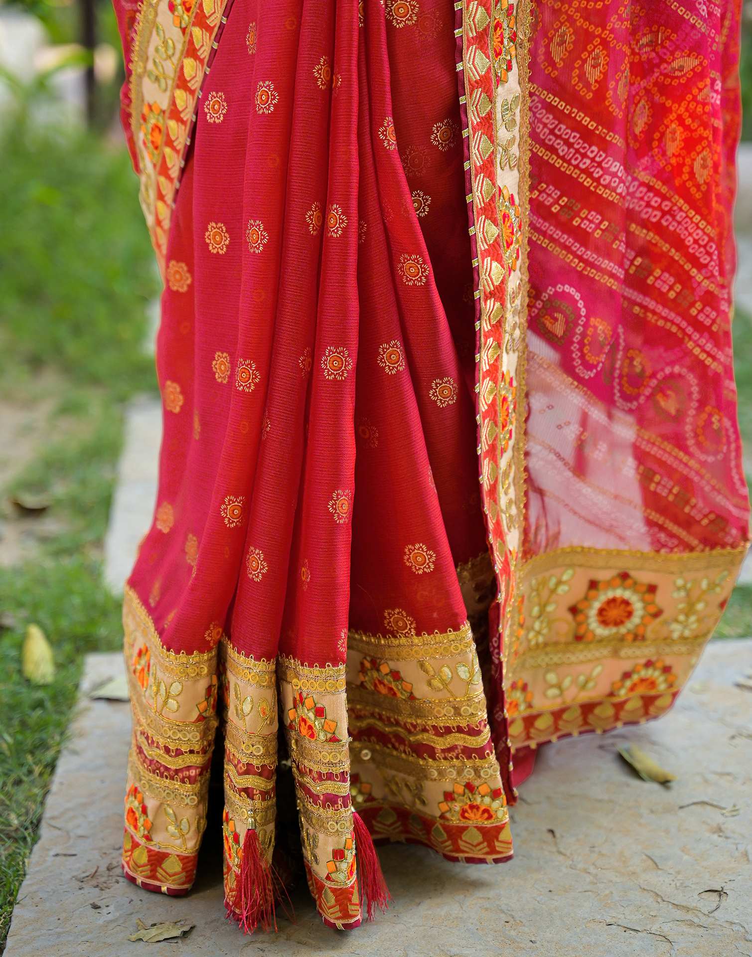 Red Chiffon Bandhani Printed Lace Saree