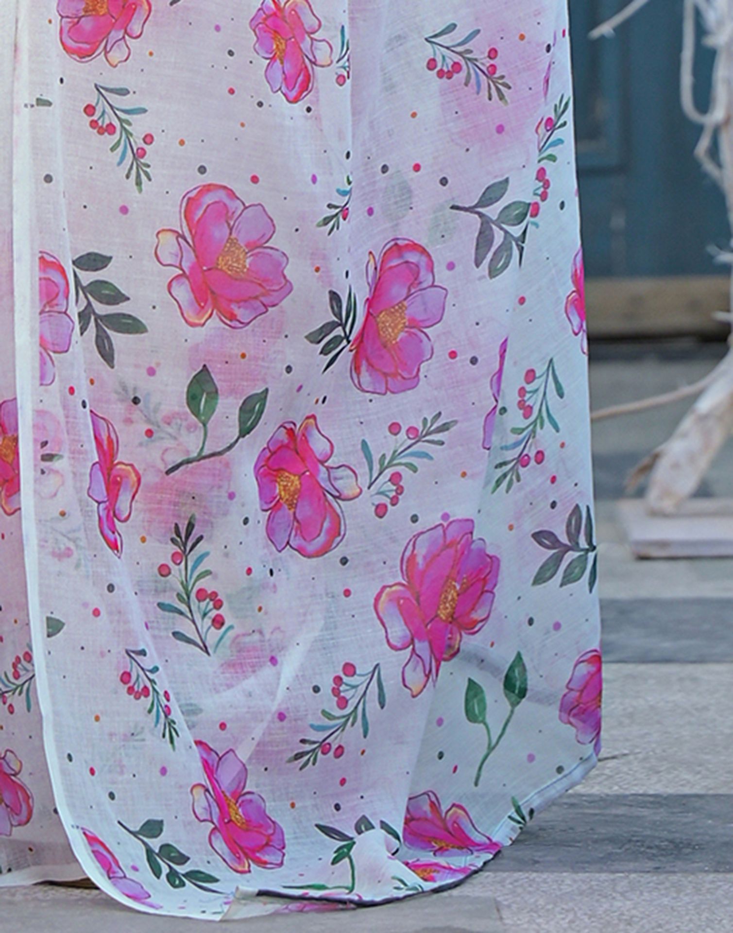 White Linen Floral Printed Saree