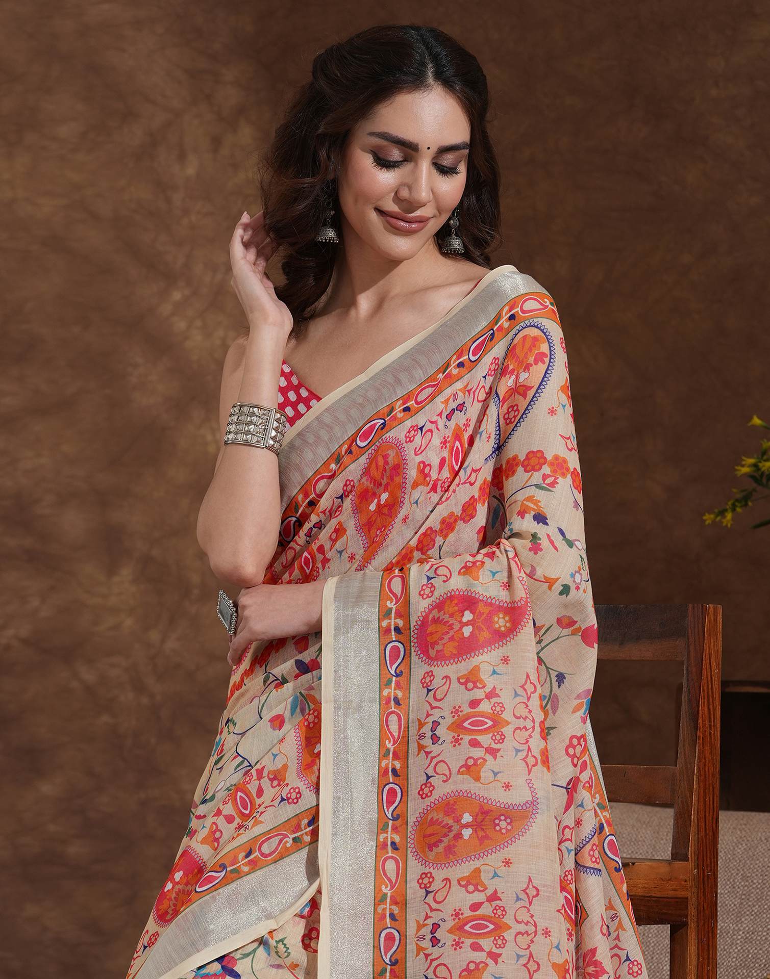 Beige Linen Woven Printed Saree