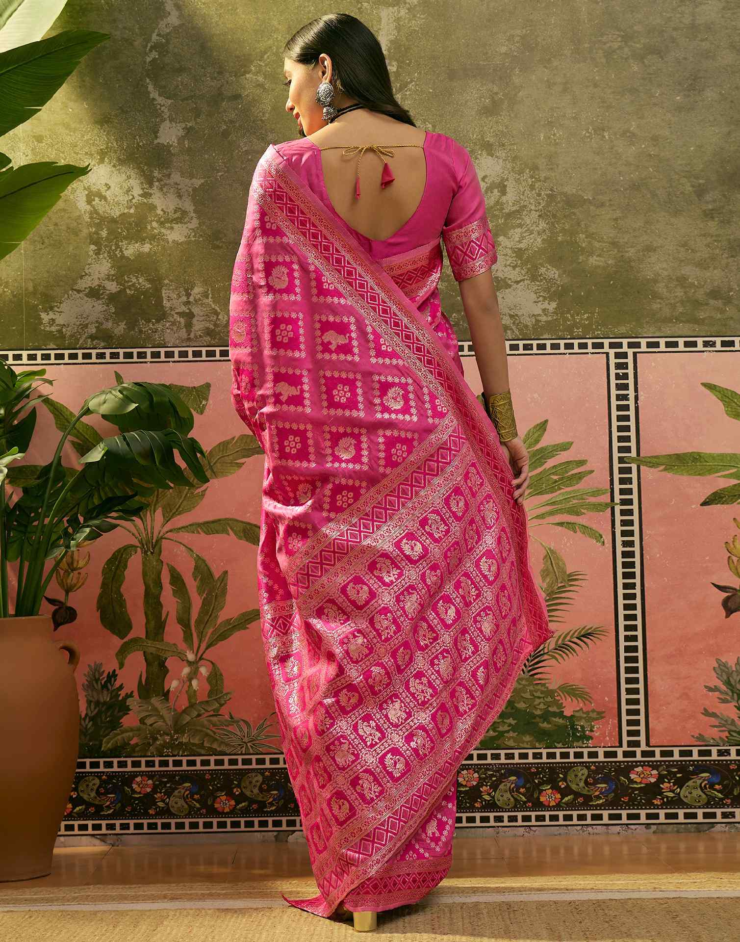 Dark Pink Silk Woven Patola Saree