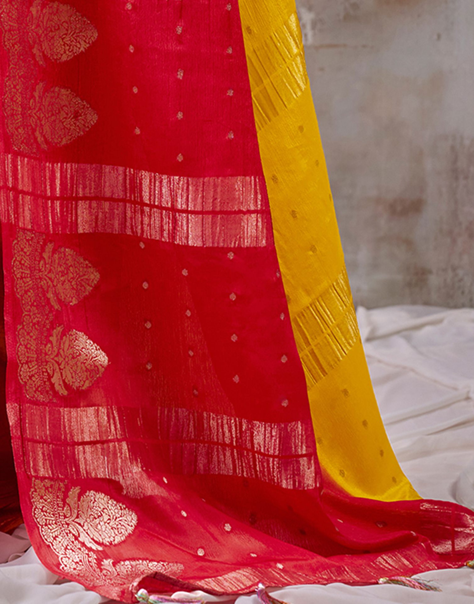 Yellow Chinnon Chiffon Woven Saree