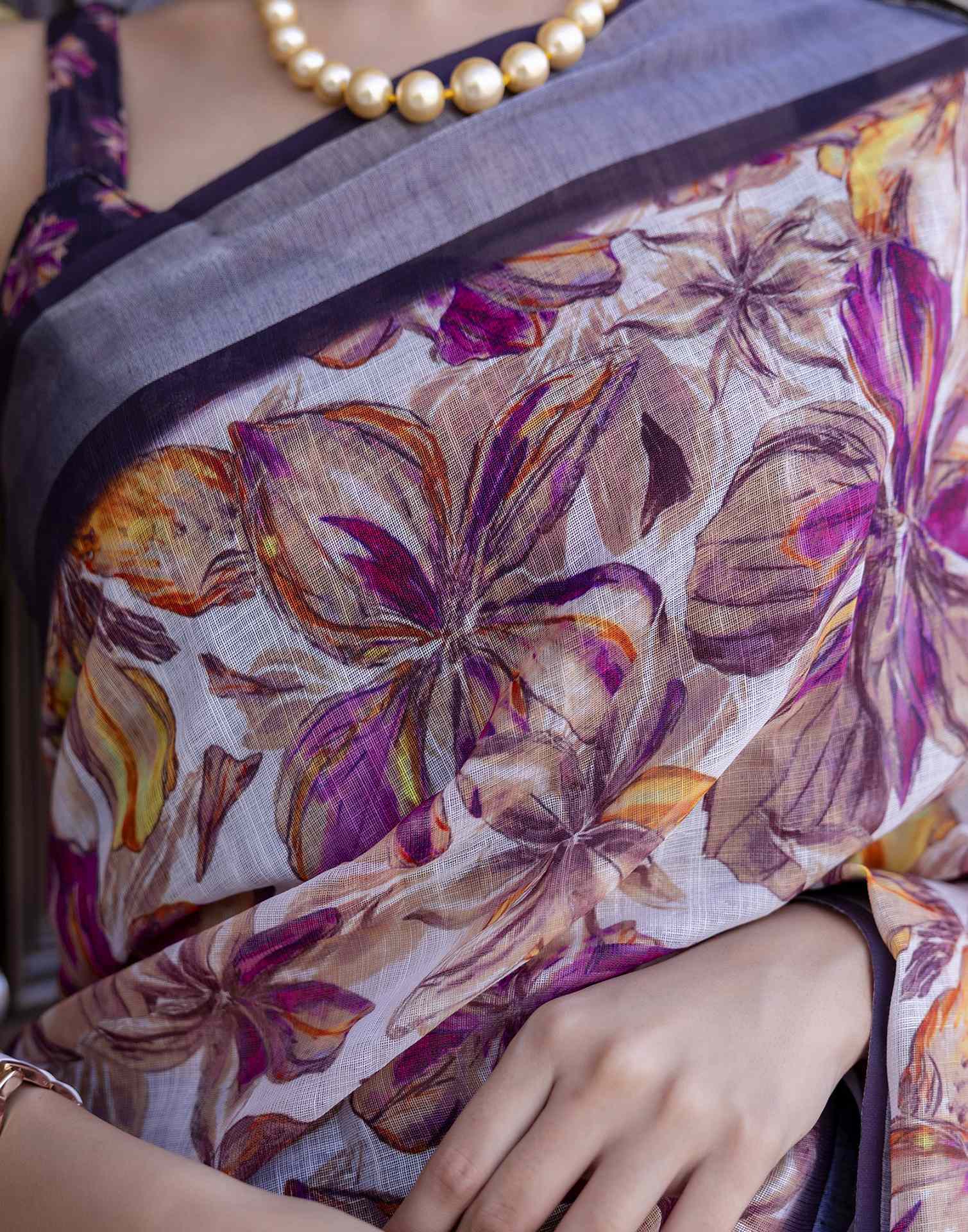 Ready To Wear White Linen Floral Printed Saree