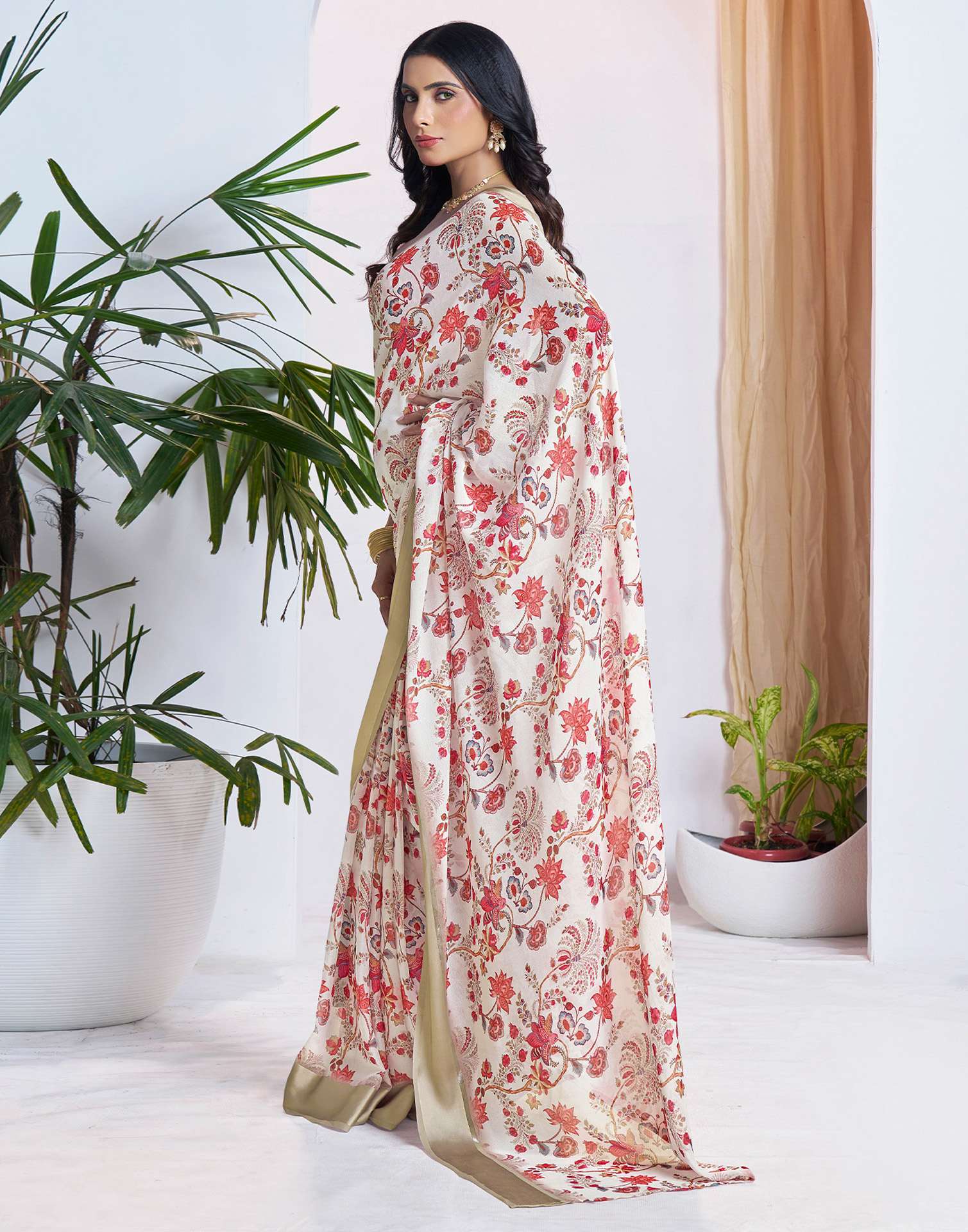 Ready To Wear White Georgette Floral Printed Saree