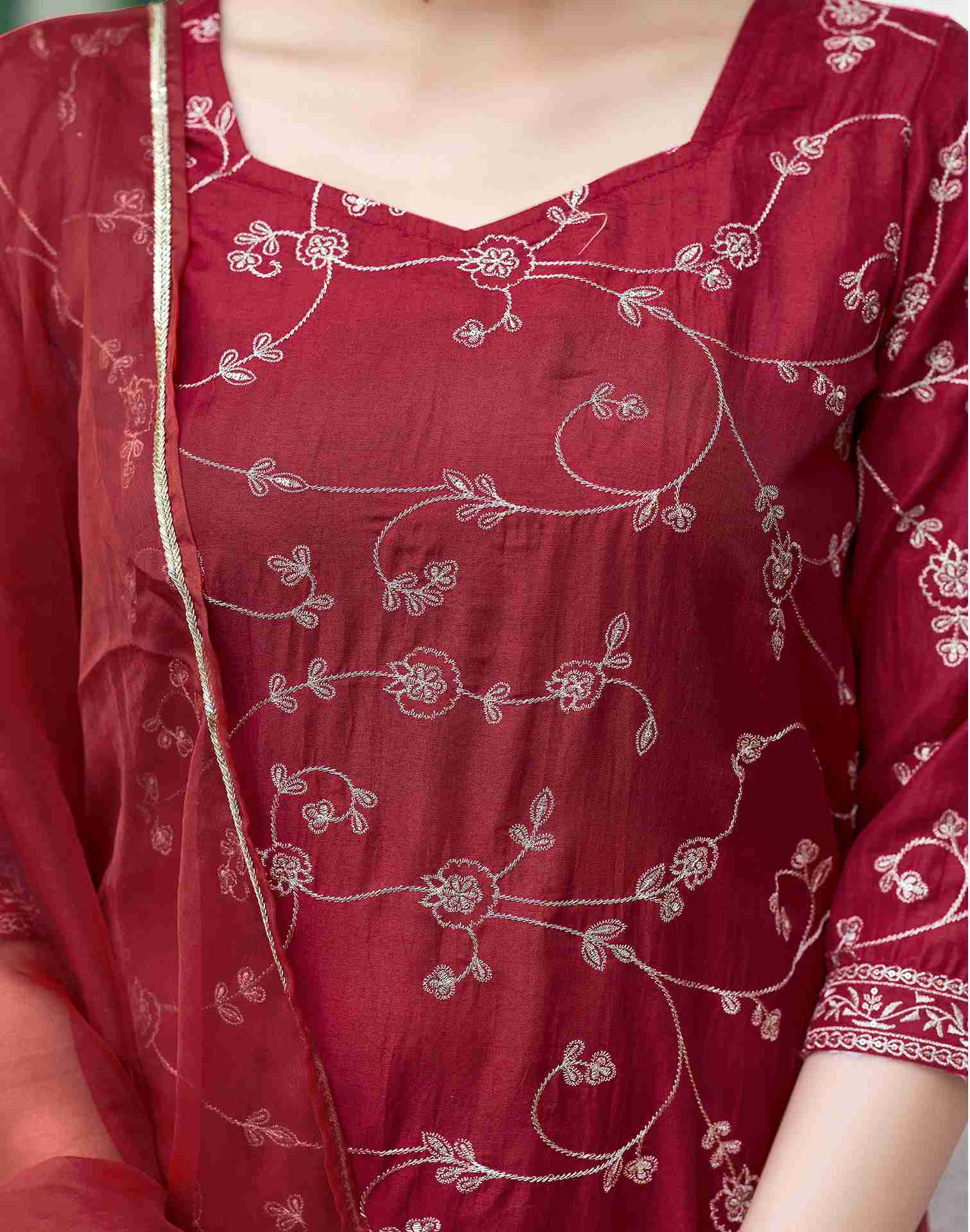 Maroon Plain Chinnon Straight Kurta With Pant And Dupatta