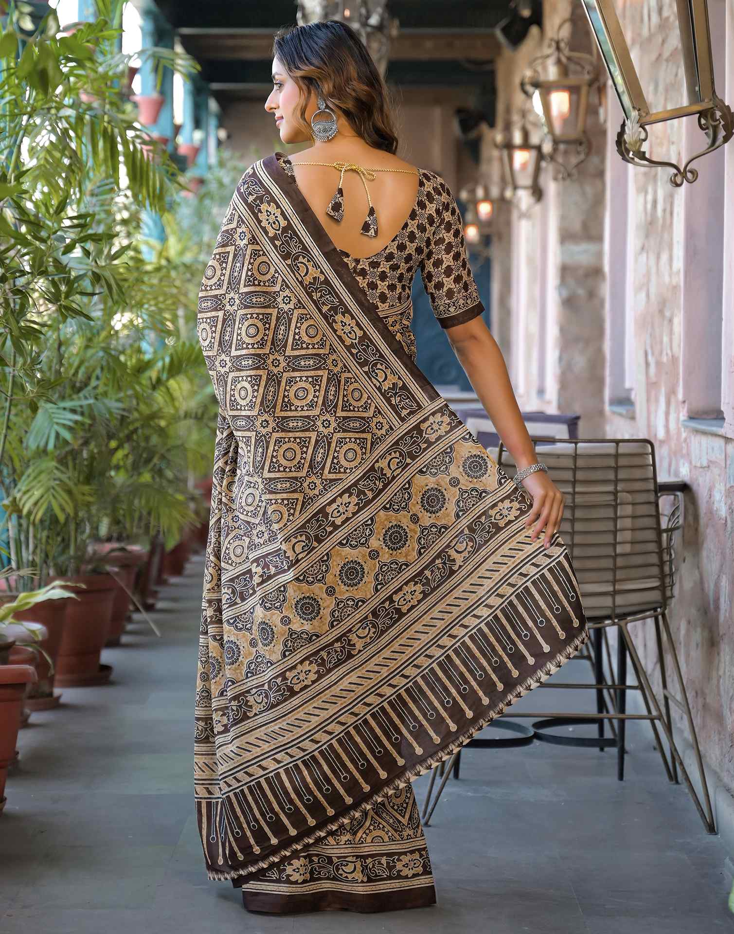 Brown Cotton Printed Saree