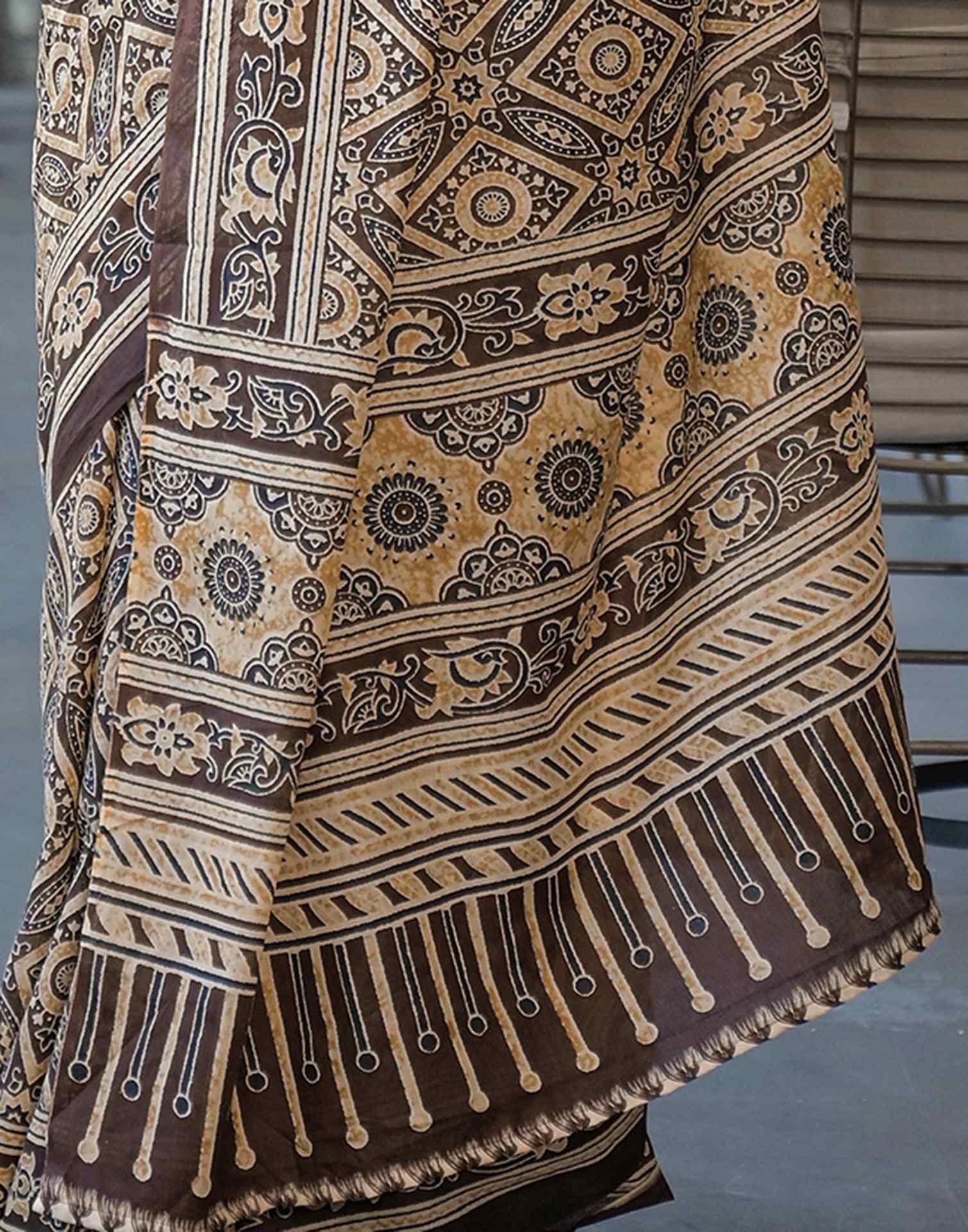 Brown Cotton Printed Saree
