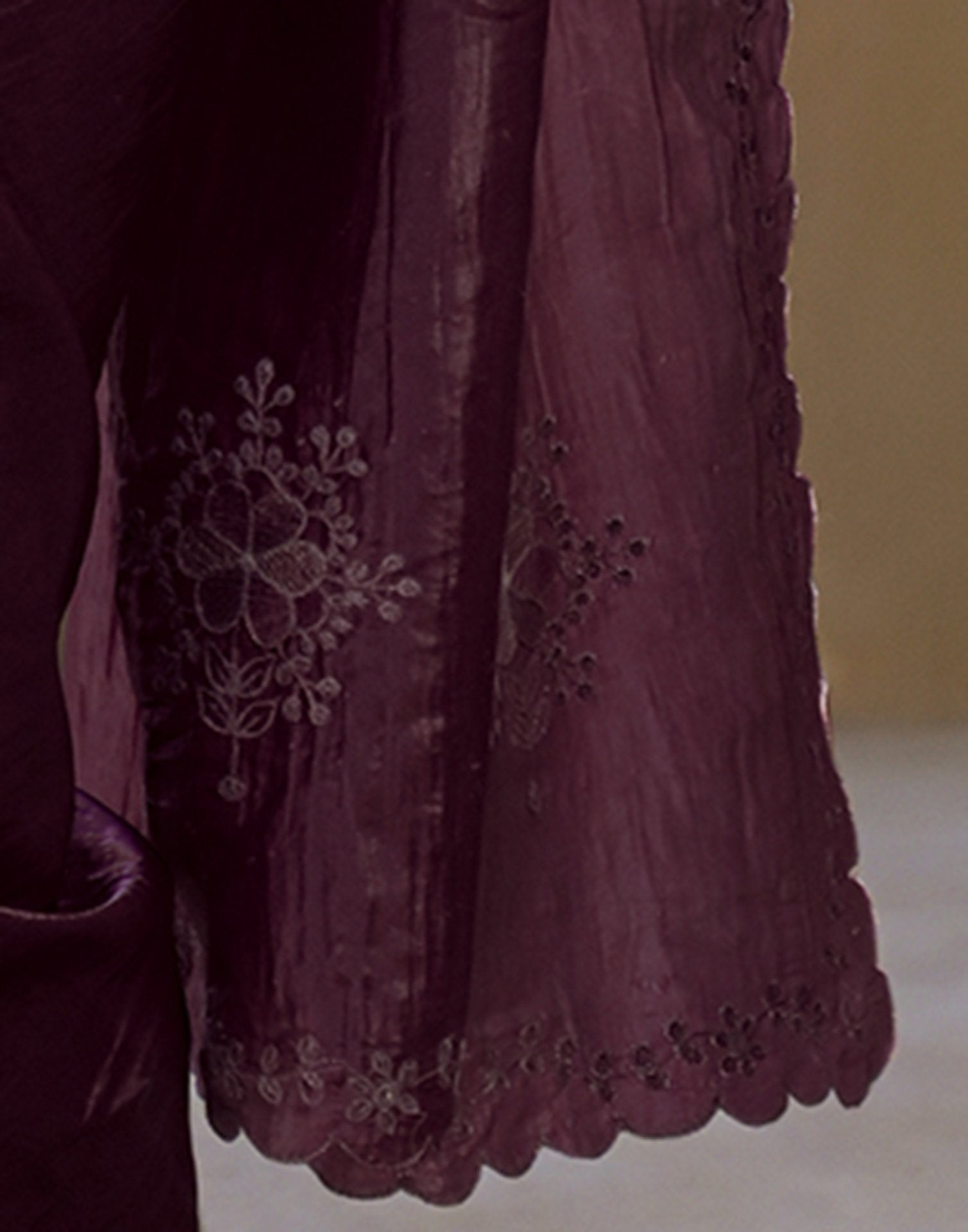 Dusty Wine Crush Tissue Embroidery Saree