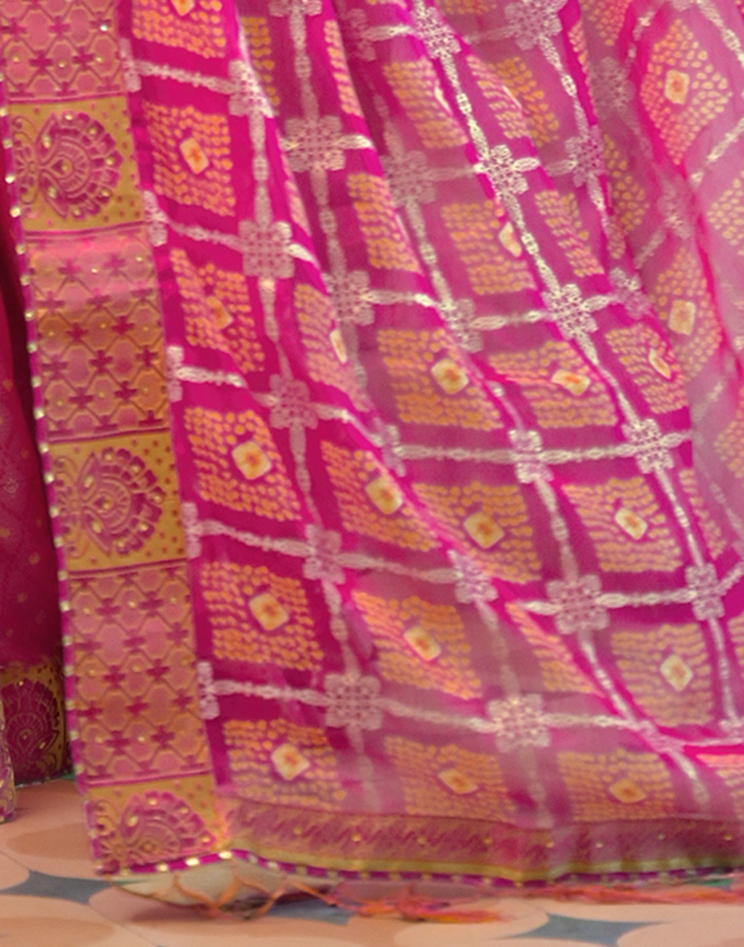 Light Pink Chiffon Foil Printed Bandhani Saree