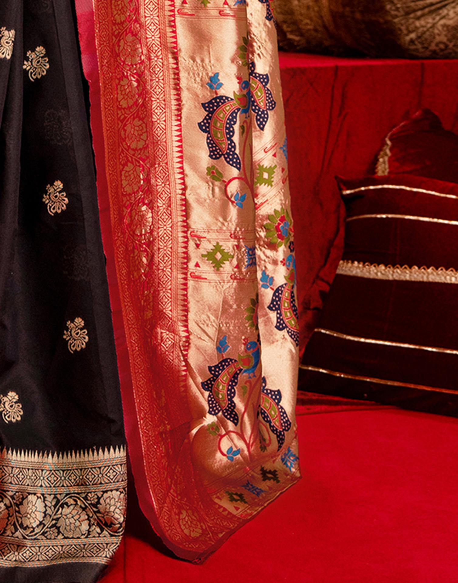 Black Silk Woven Paithani Saree