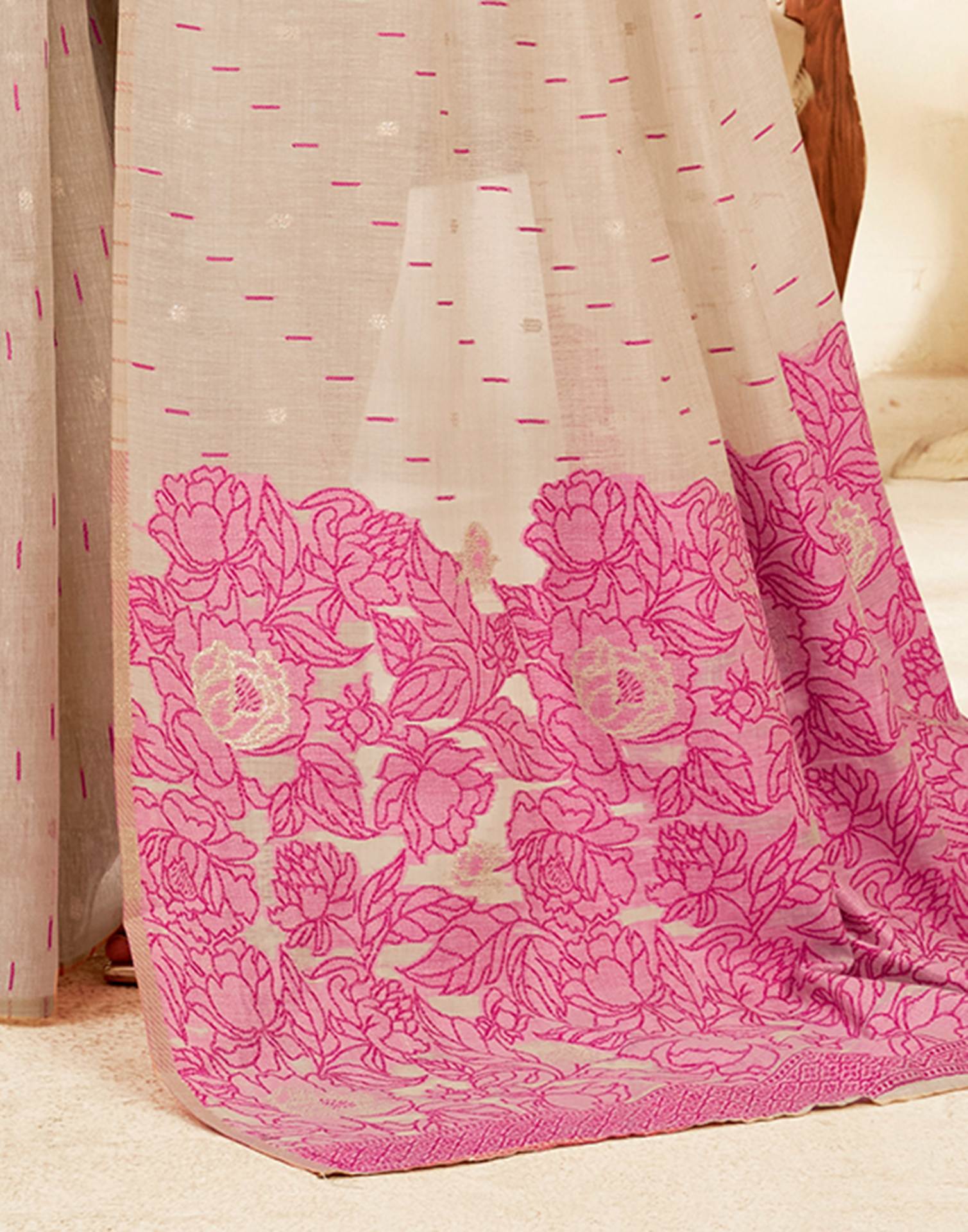 Beige Cotton Woven Printed Saree
