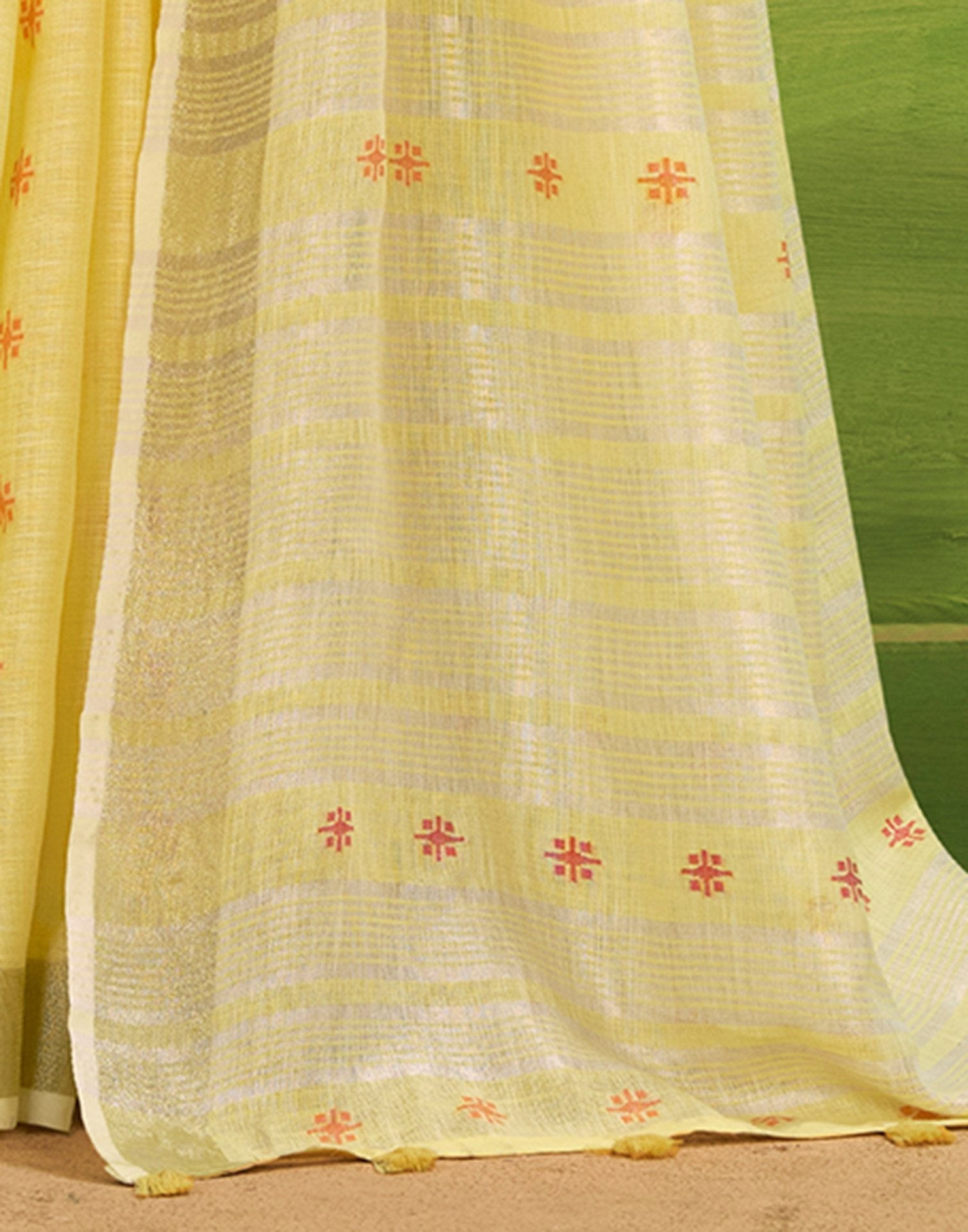 Light Yellow Linen Silk Woven Printed Saree