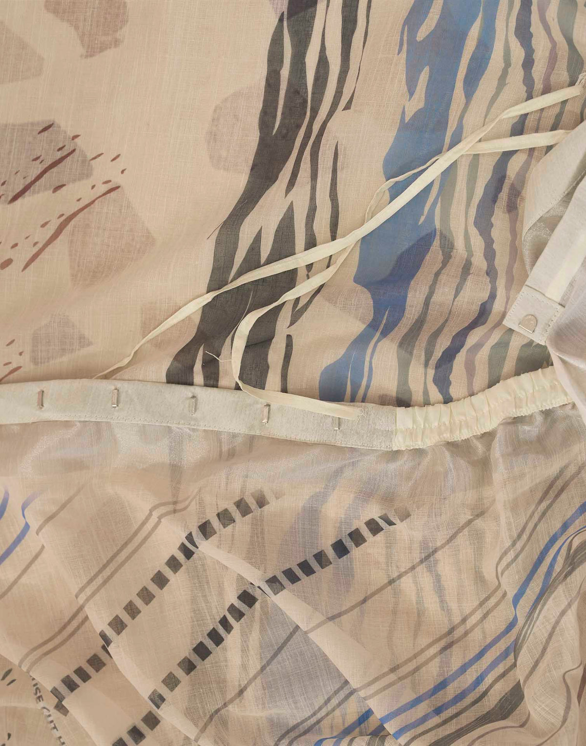 Ready To Wear Cream Linen Printed Saree