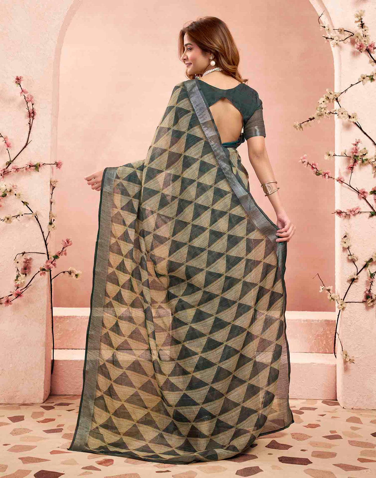 Ready To Wear Charcoal Green Linen Printed Saree