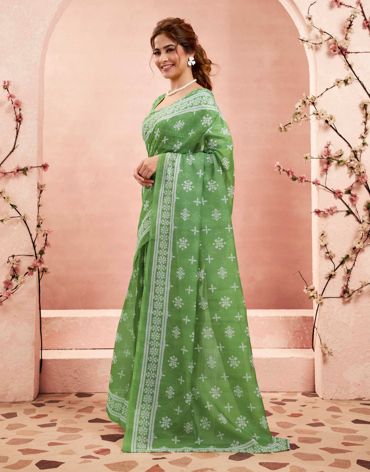 Ready To Wear Parrot Green Linen Printed Saree