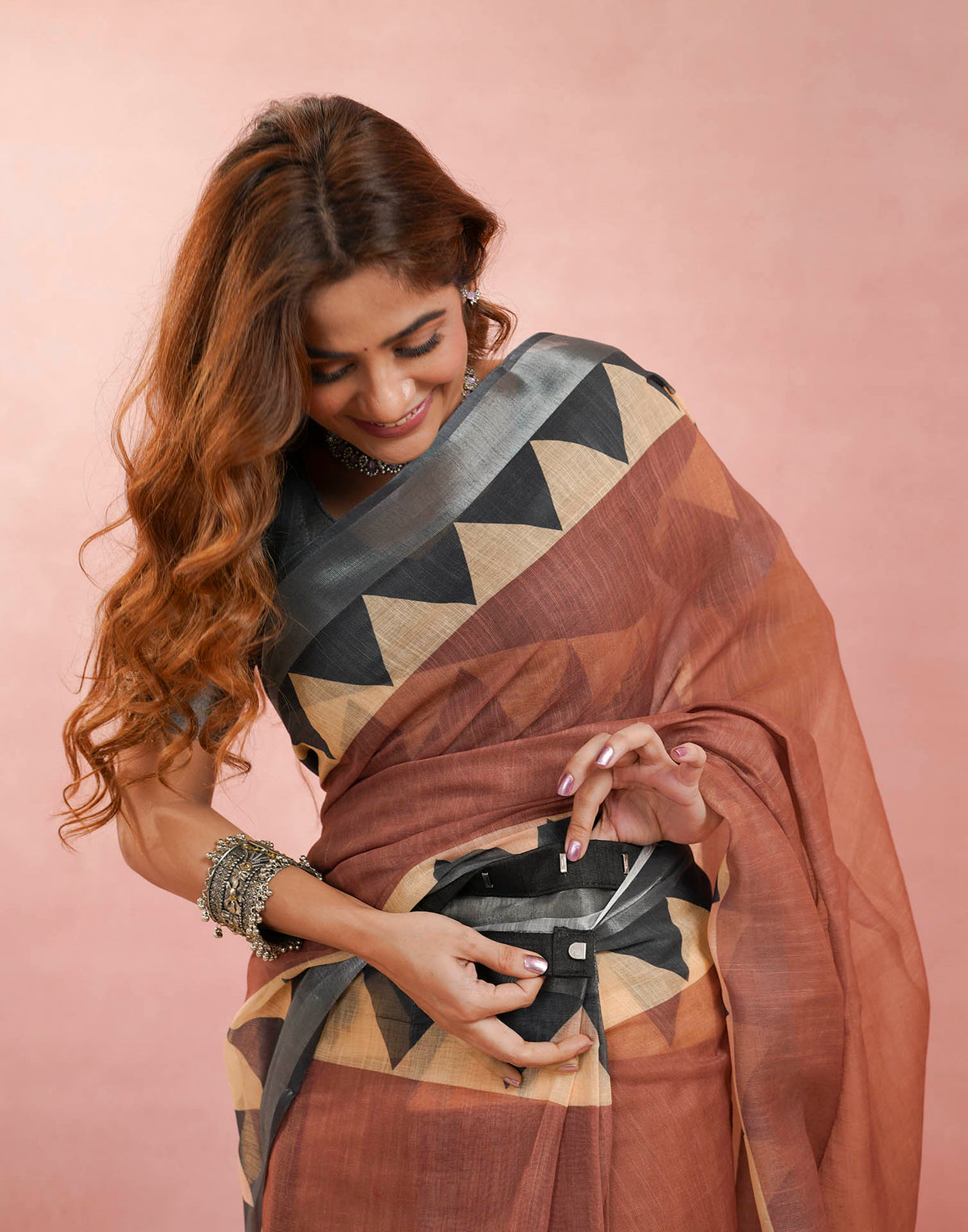 Ready To Wear Chocolate Brown Linen Printed Printed Saree