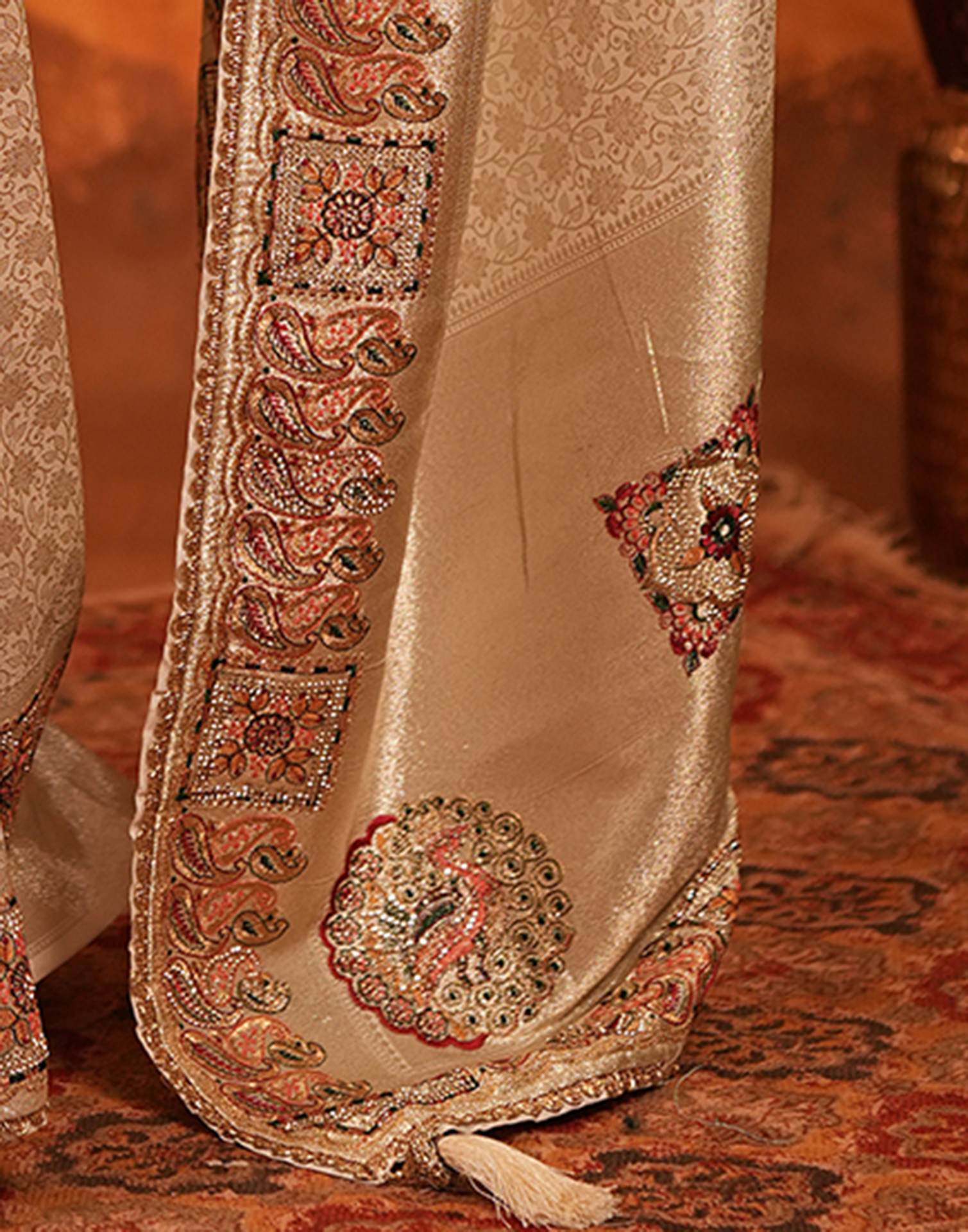 Off White Silk Woven Embroidery Stone Work Banarasi Saree