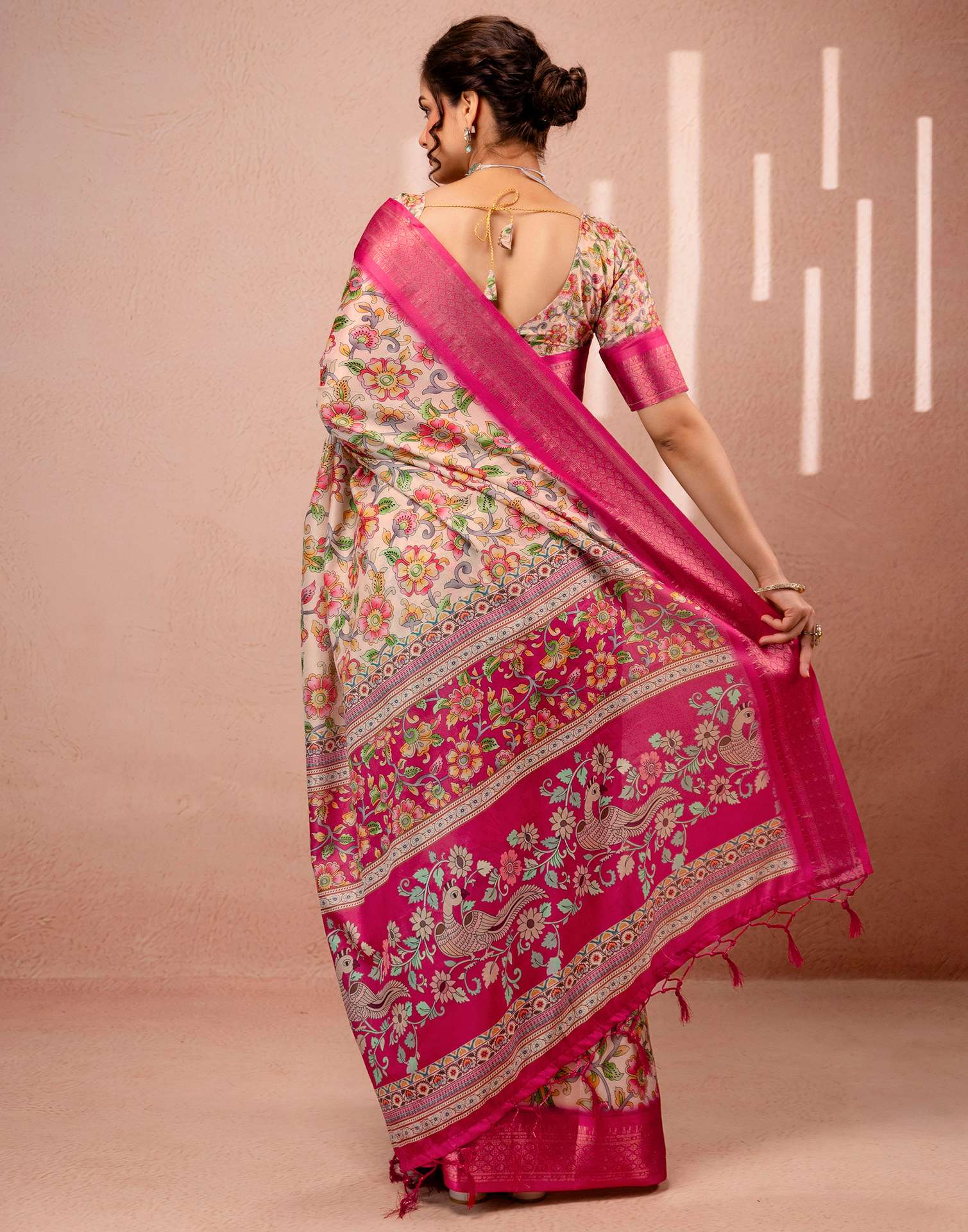 Beige Silk Kalamkari Printed Woven Border Saree