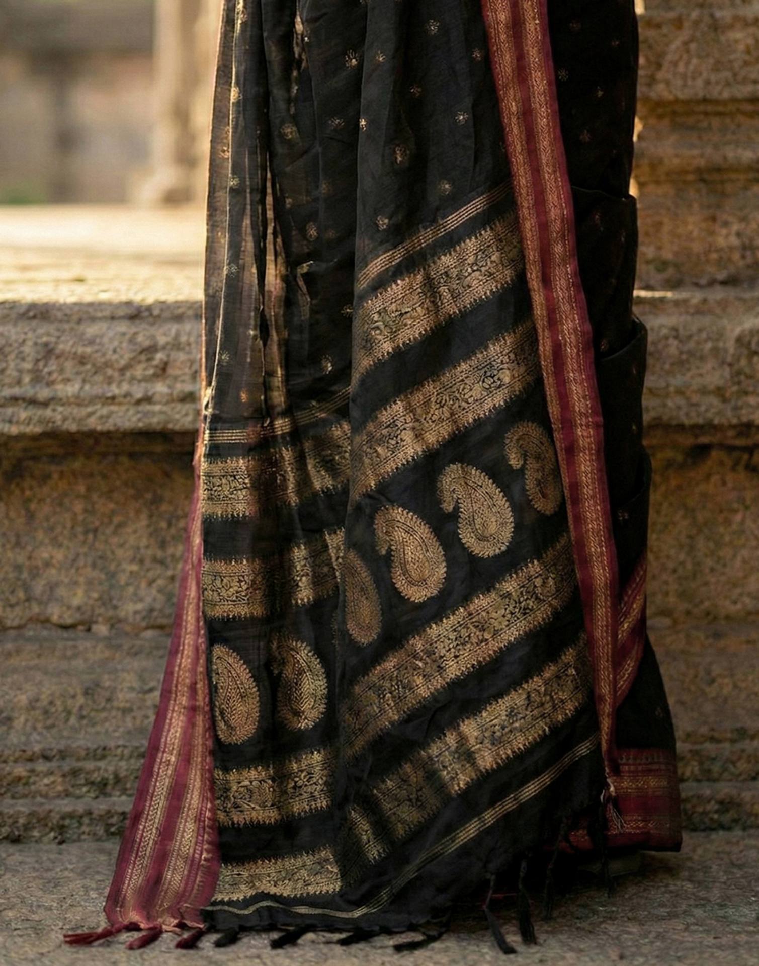 Black Silk Woven Kanjivaram Saree