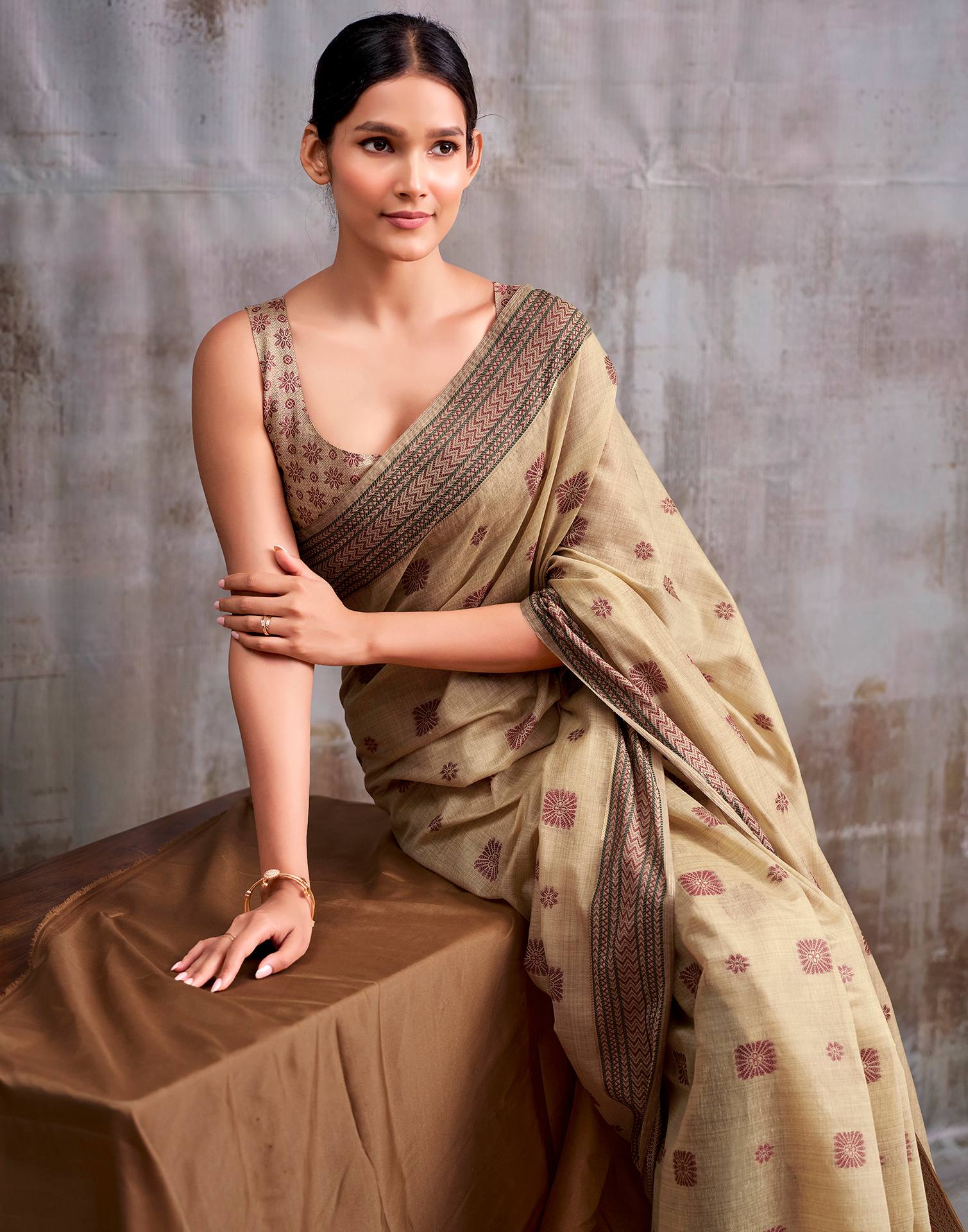 Beige Cotton Woven Saree