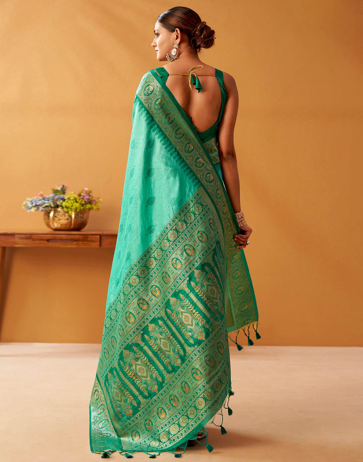 Rama Green Silk Woven Kanjivaram Saree