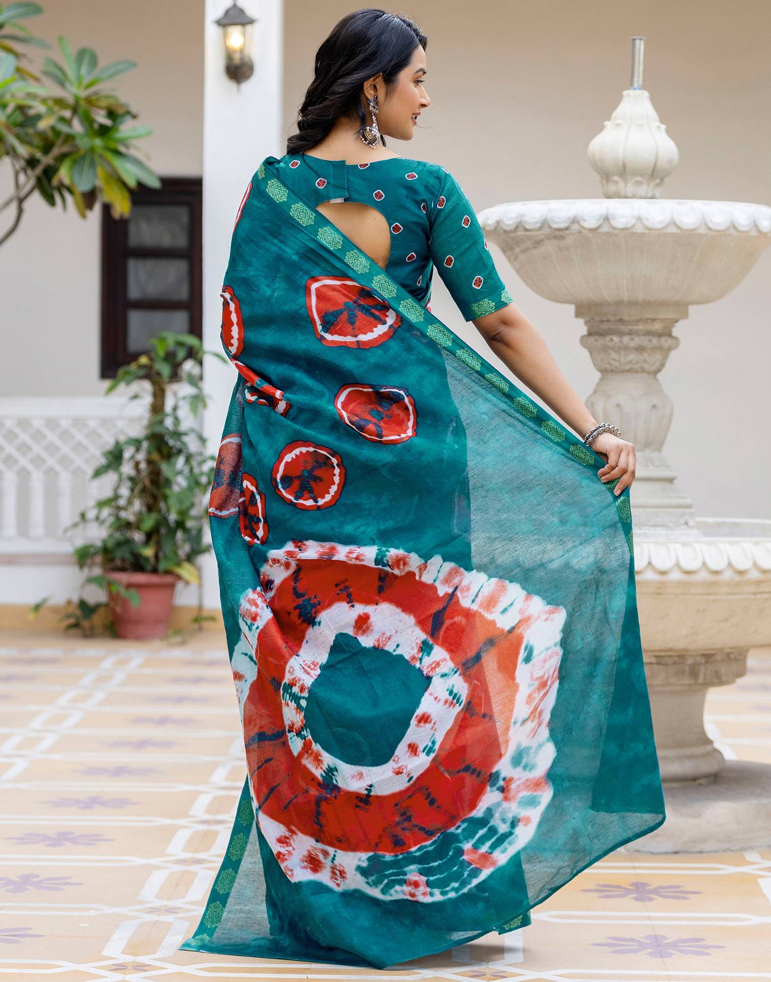 Brown Cotton Printed Woven Border Saree