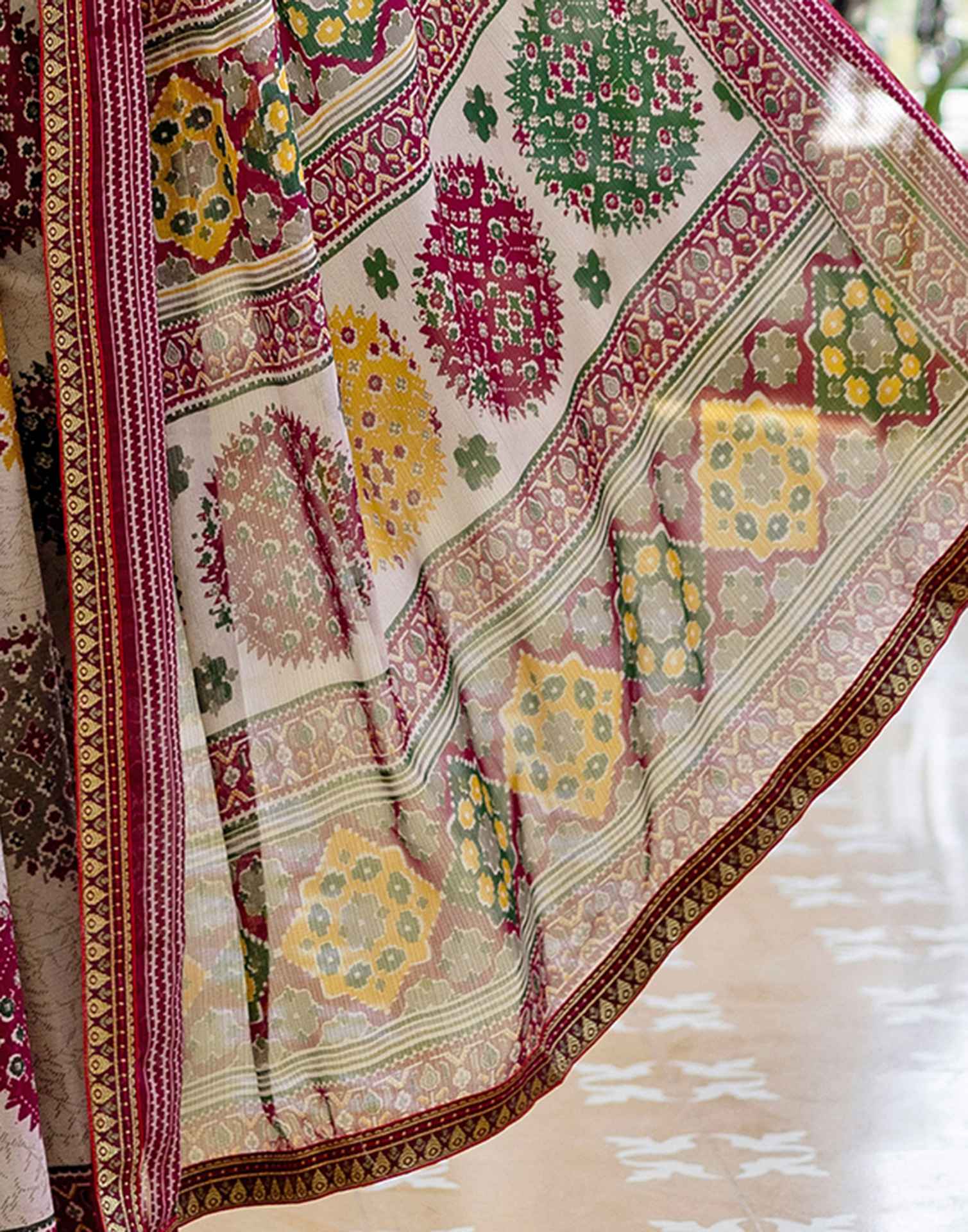 Dusty Beige Georgette Printed Lace Saree