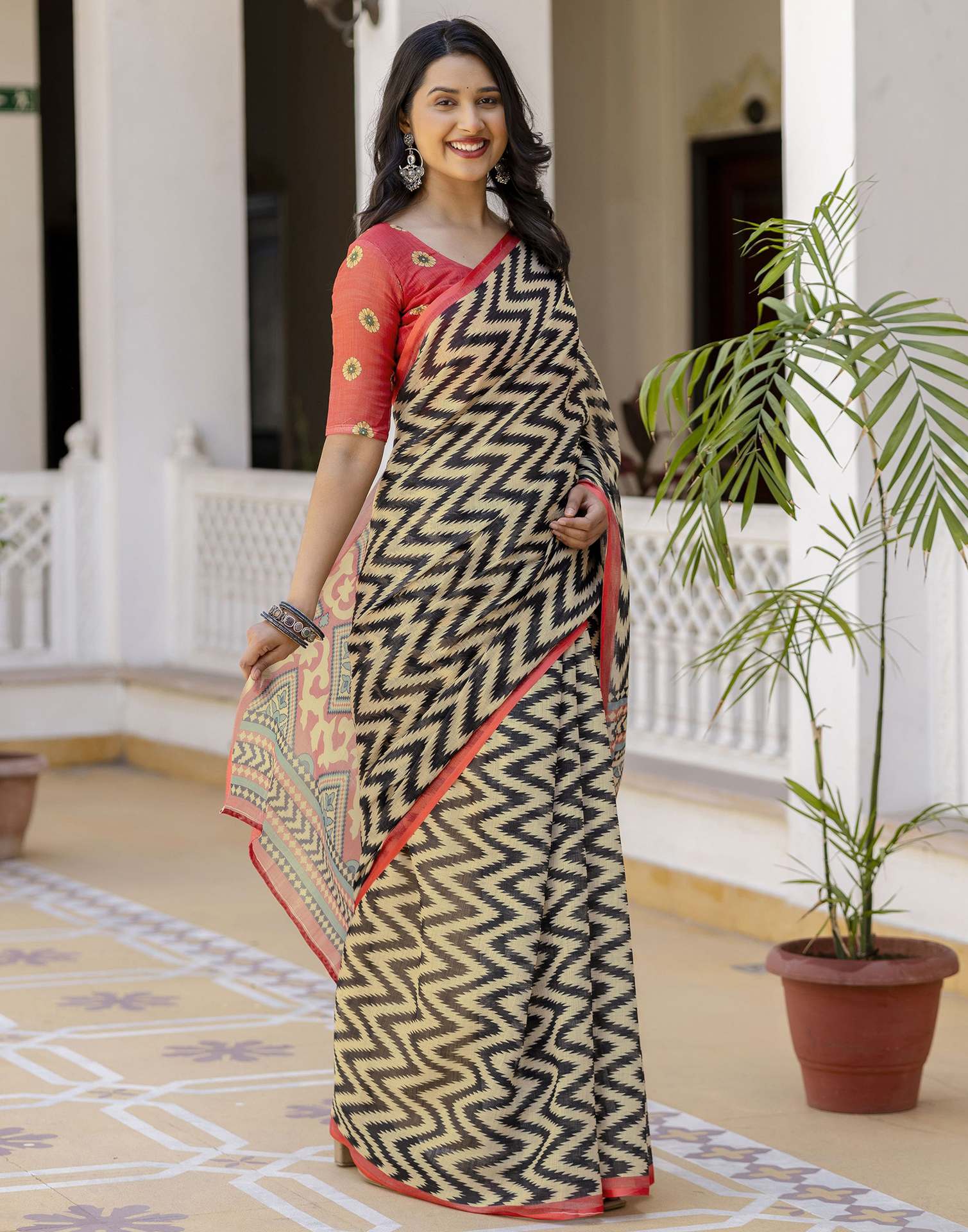 Beige Linen Printed Saree