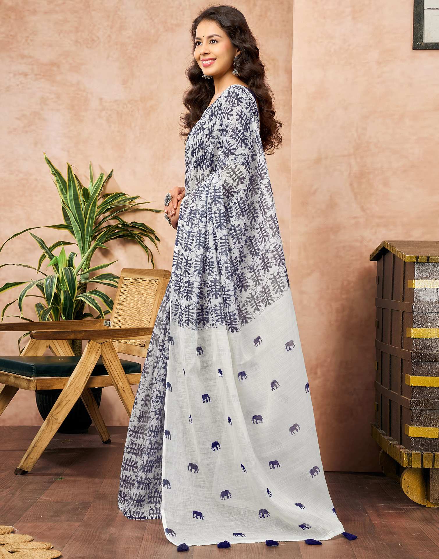 Off White Linen Printed Saree
