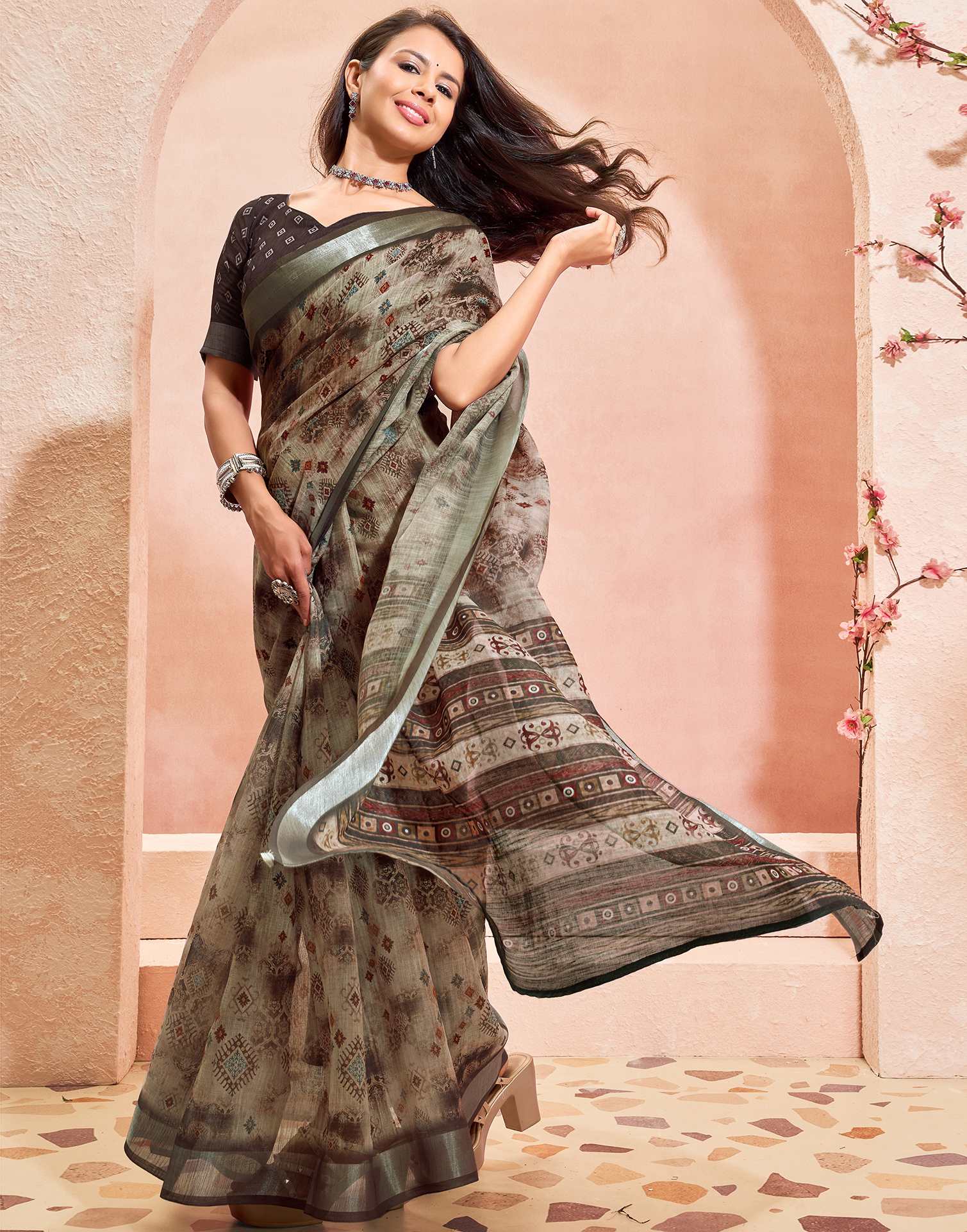 Dusty Beige Linen Printed Saree