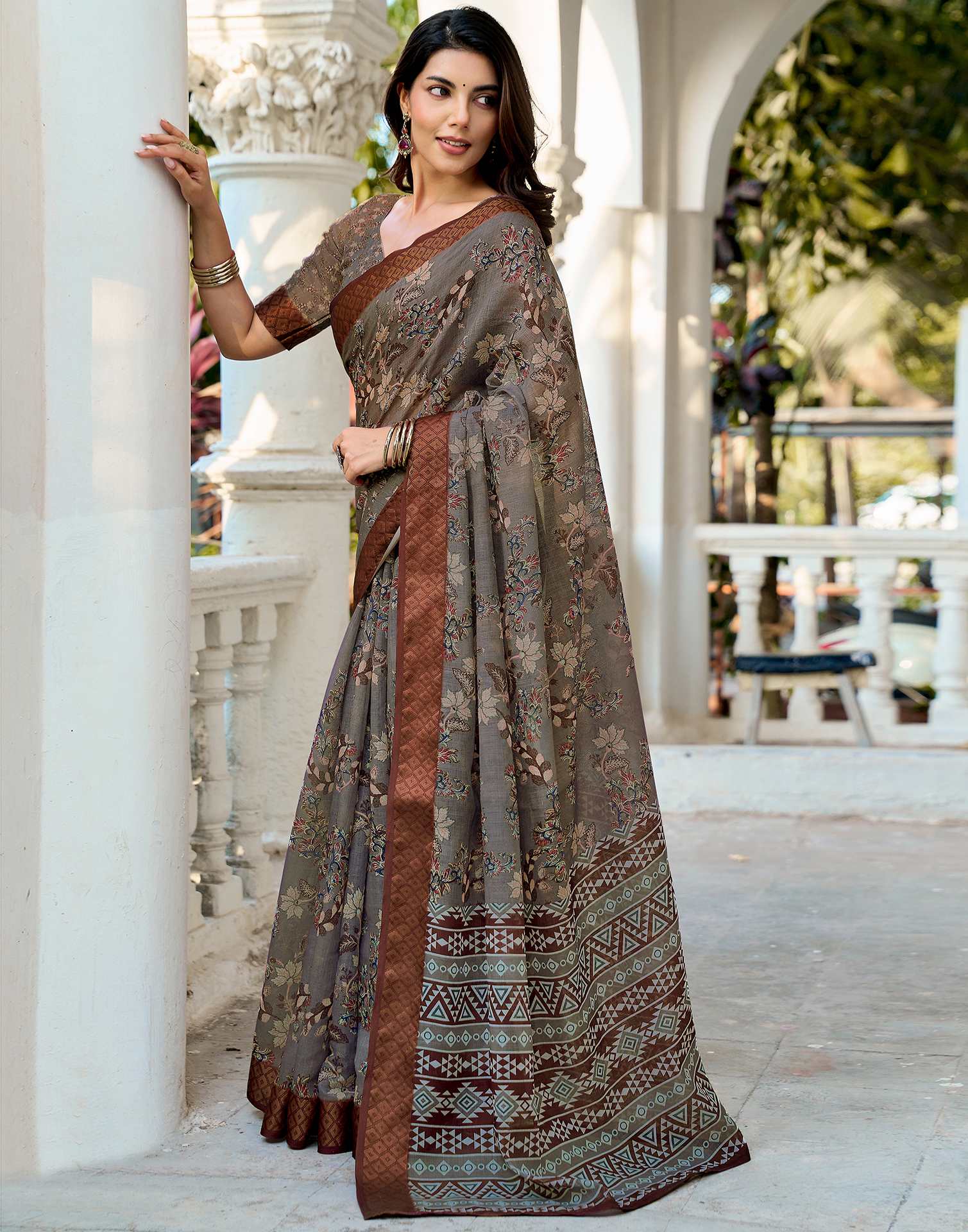 Dusty Beige Linen Woven Border Printed Saree
