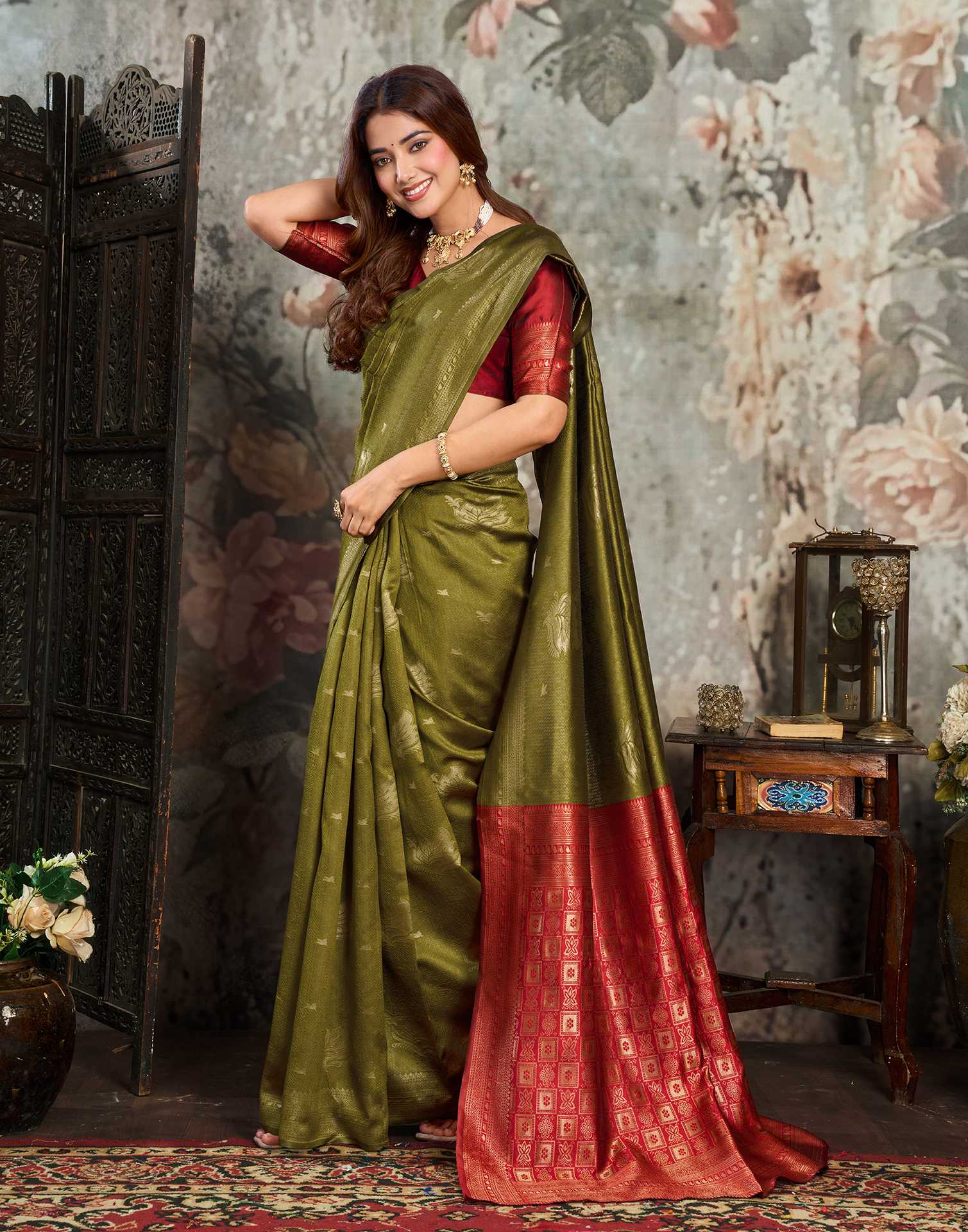 Mehandi Green Silk Woven Banarasi Saree