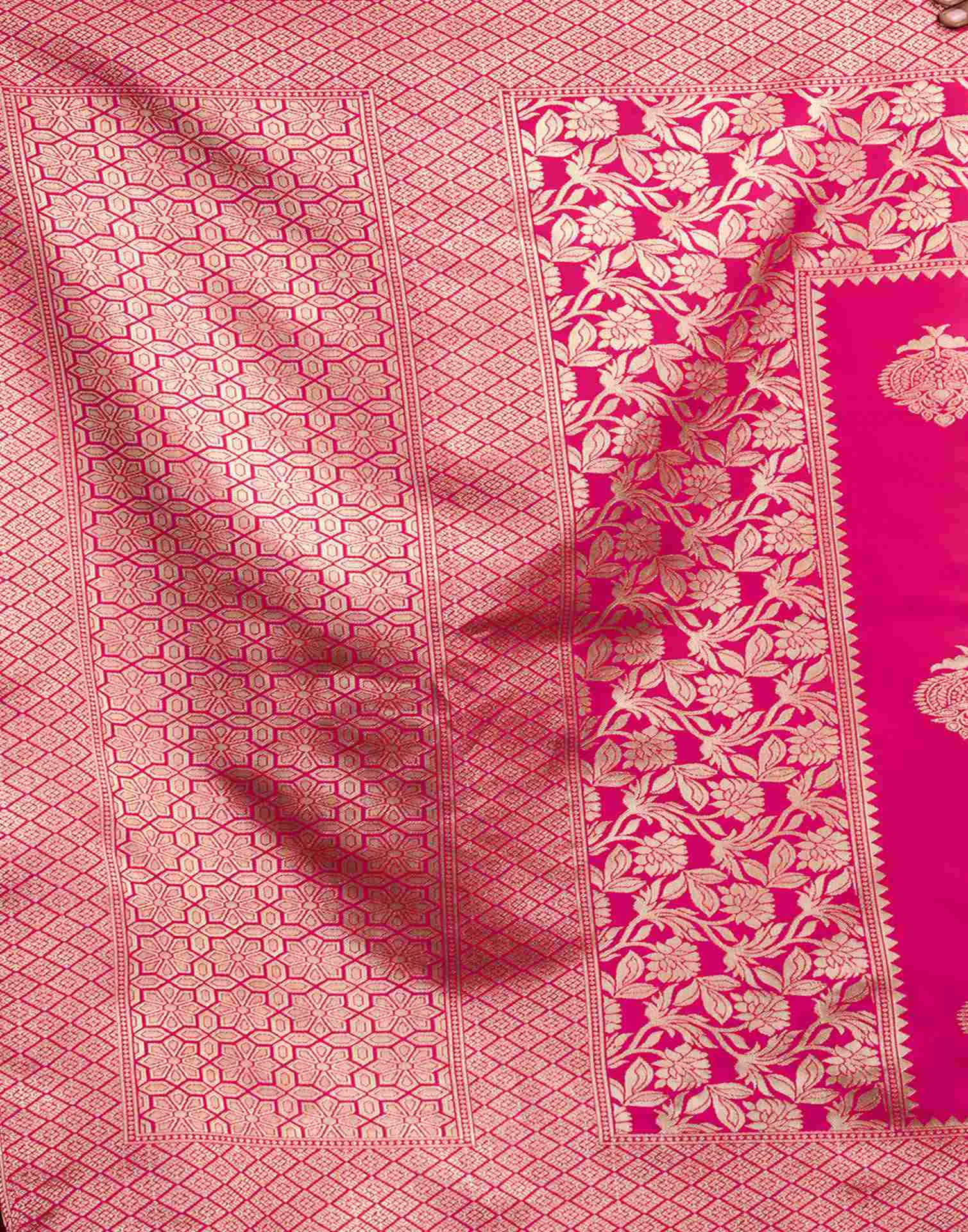 Pink Silk Woven Banarasi Saree