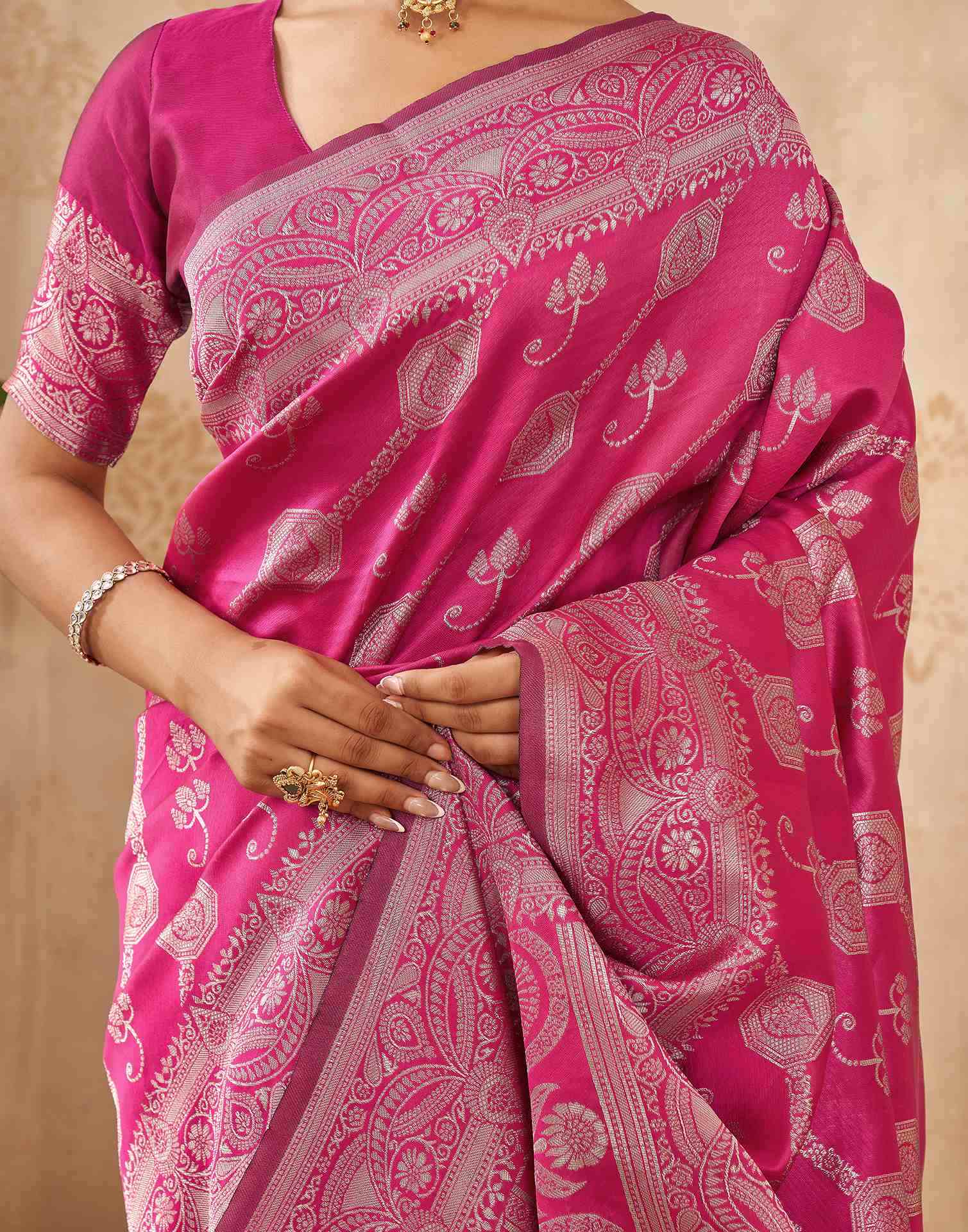 Pink Silk Woven Banarasi Saree