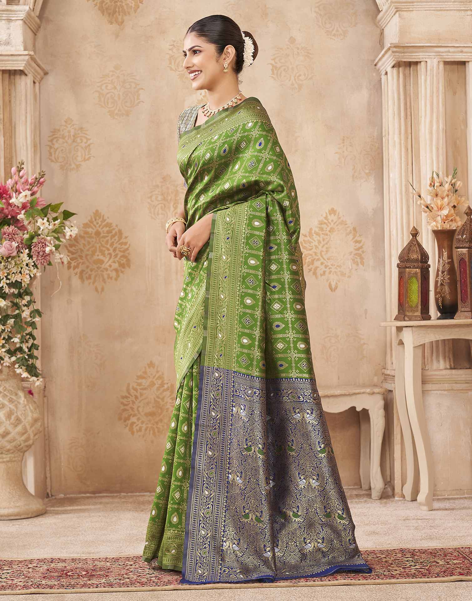 Mehandi Green Silk Woven Banarasi Saree