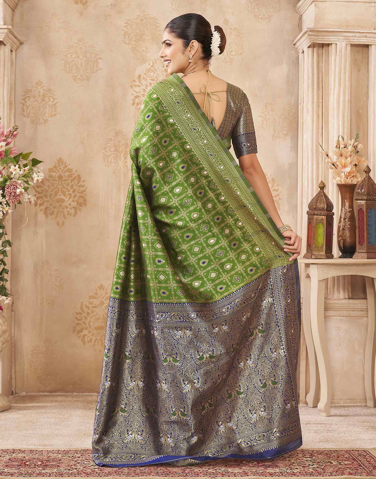 Mehandi Green Silk Woven Banarasi Saree